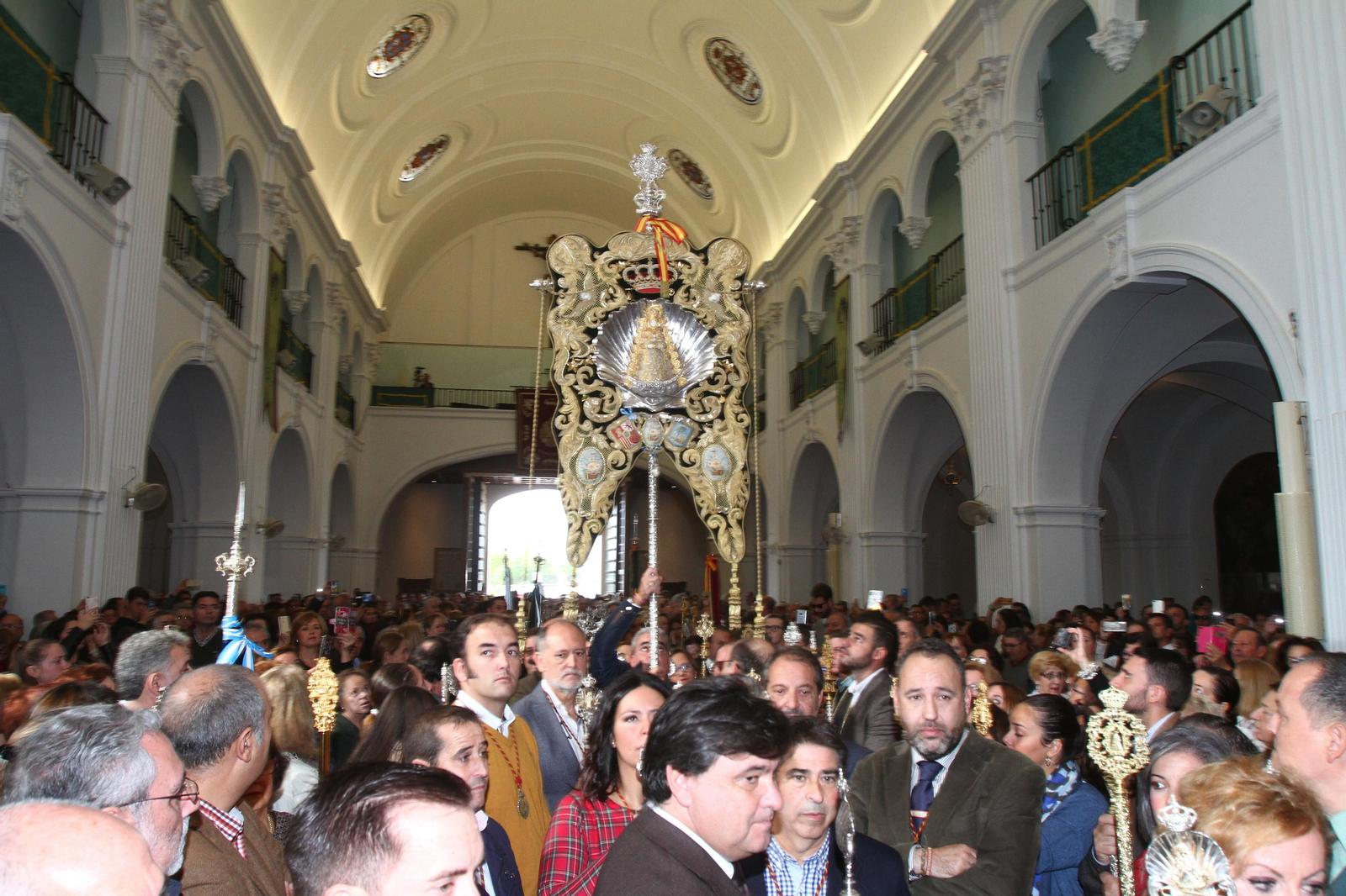 Peregrinación de la Hermanda de Emigrantes al Rocío