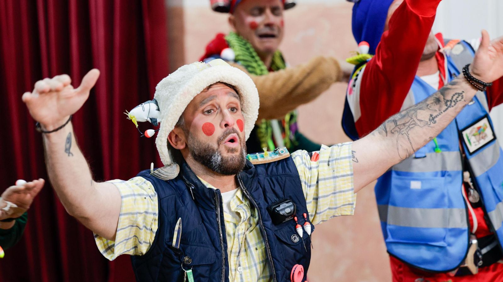 Búscate entre las mejores imágenes de la décima sesión de preliminares del COAC 2025