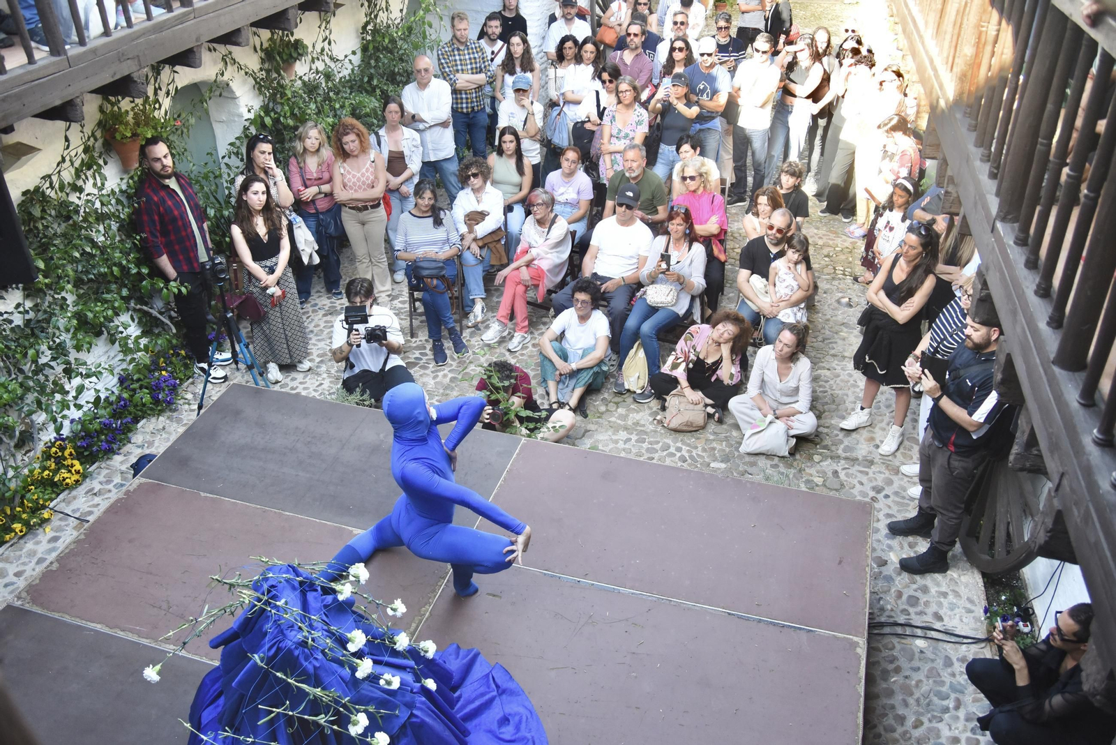 Córdoba se llena de danza: disfruta de las mejores imágenes de 'Travesía en el cuerpo'