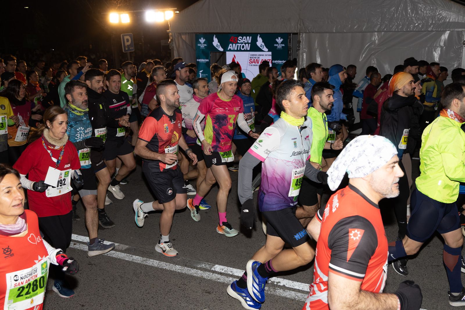Encuéntrate en la salida de la Carrera de San Antón 2026 (1), en imágenes