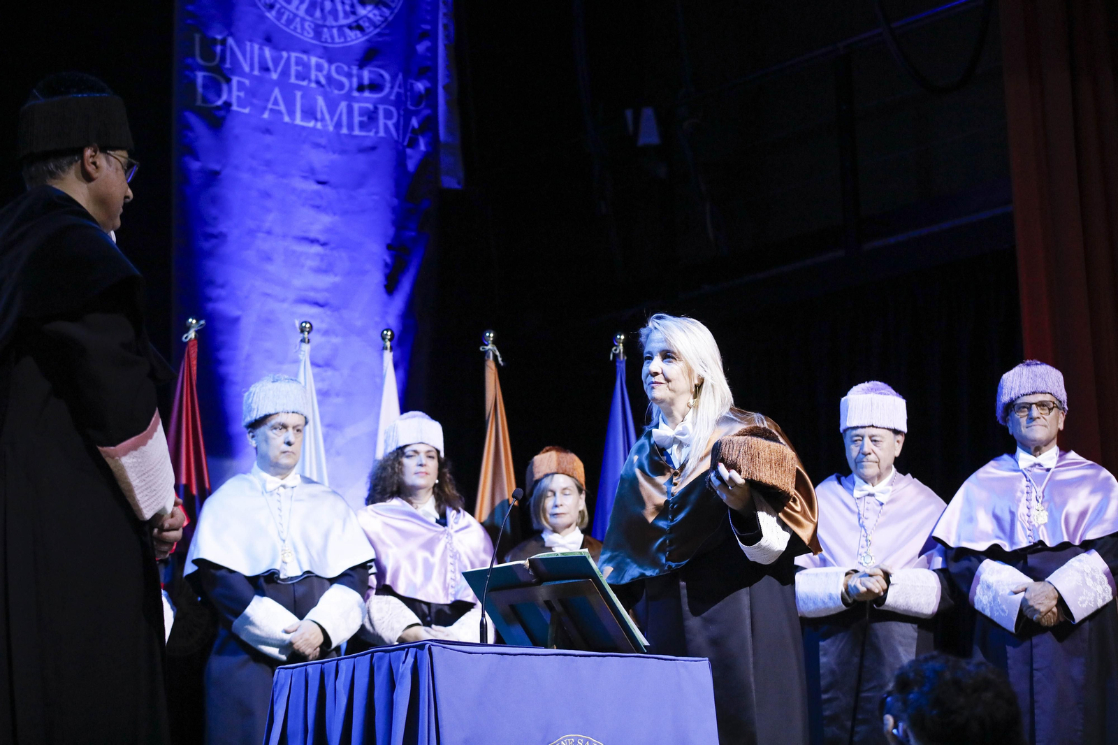 El doctor José María Peiró Silla es investido Doctor Honoris Causa por la UAL, en imágenes