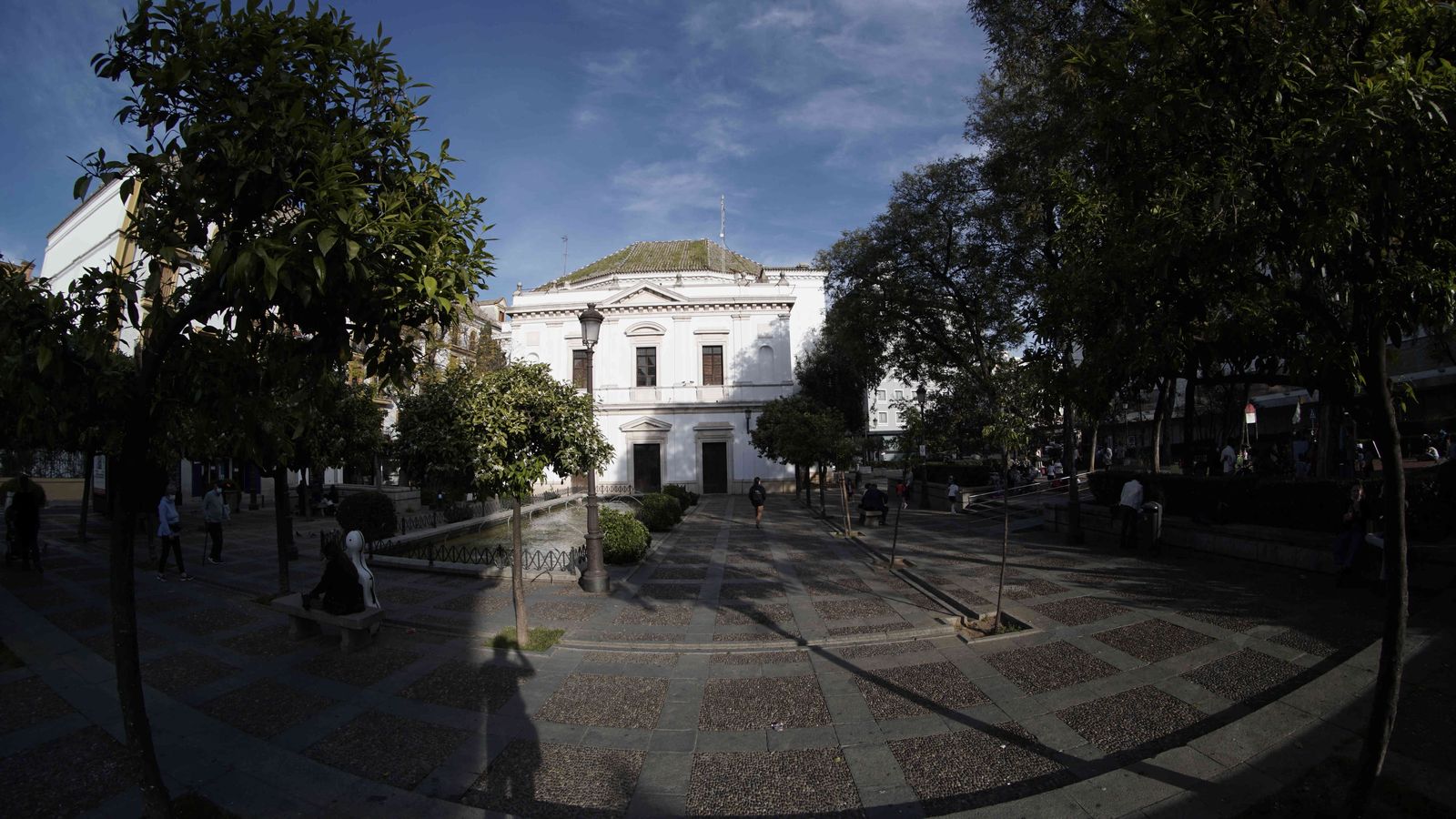 La Plaza de la Concordia cuenta con varios desniveles que serán eliminados tras la reurbanización.