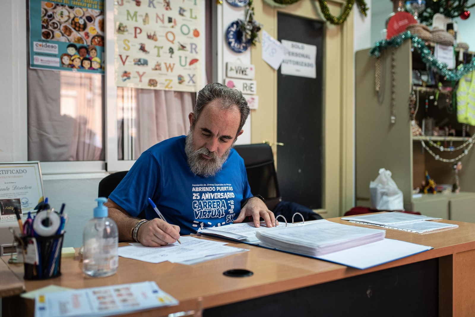 Una visita a la asociación AMIA, en imágenes