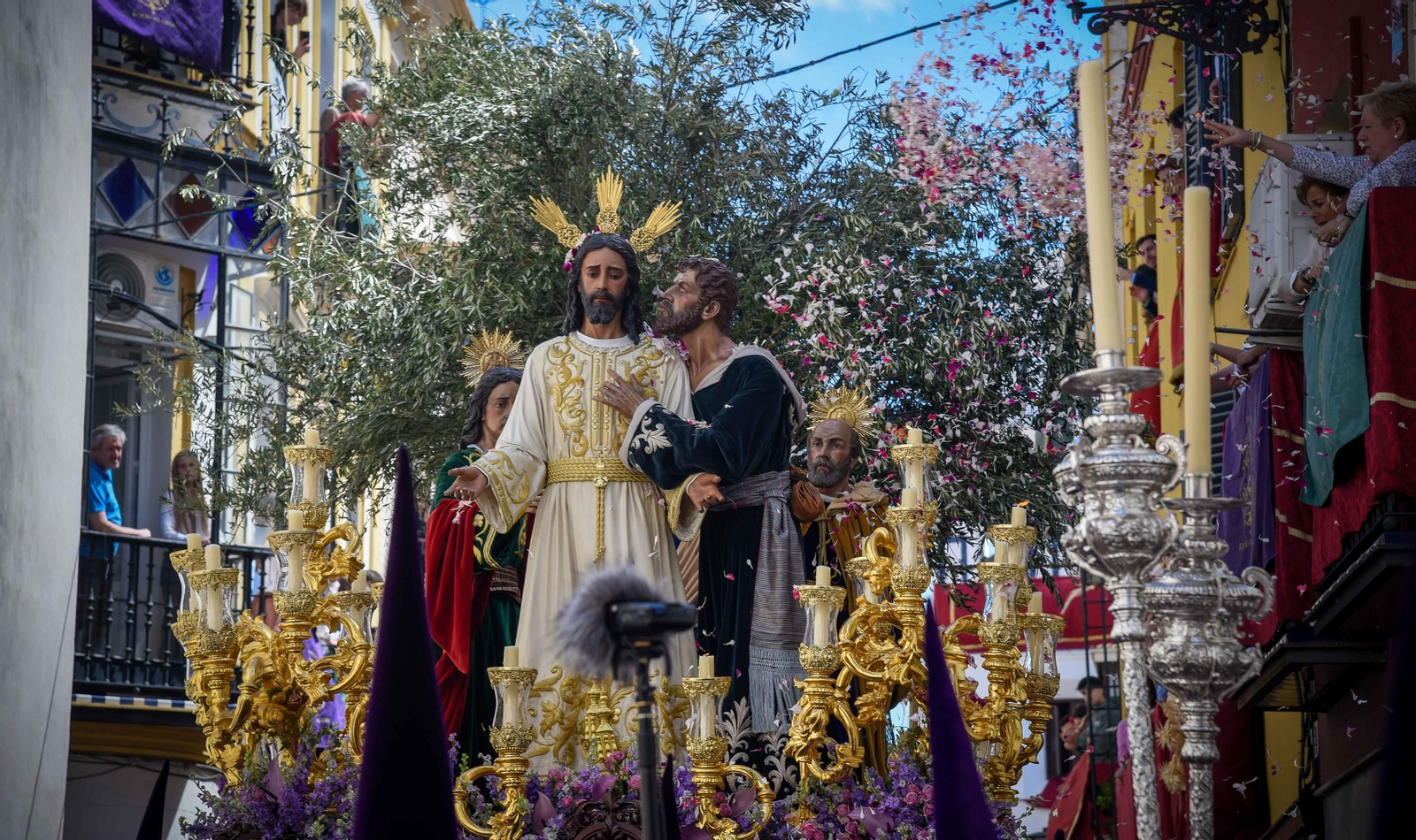 La Hermandad de la Redención en la Semana Santa de Sevilla 2025