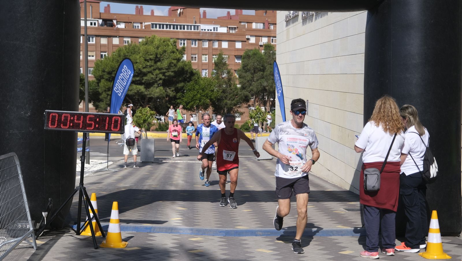 Imágenes de la II Carrera Sin Humo, en Almería