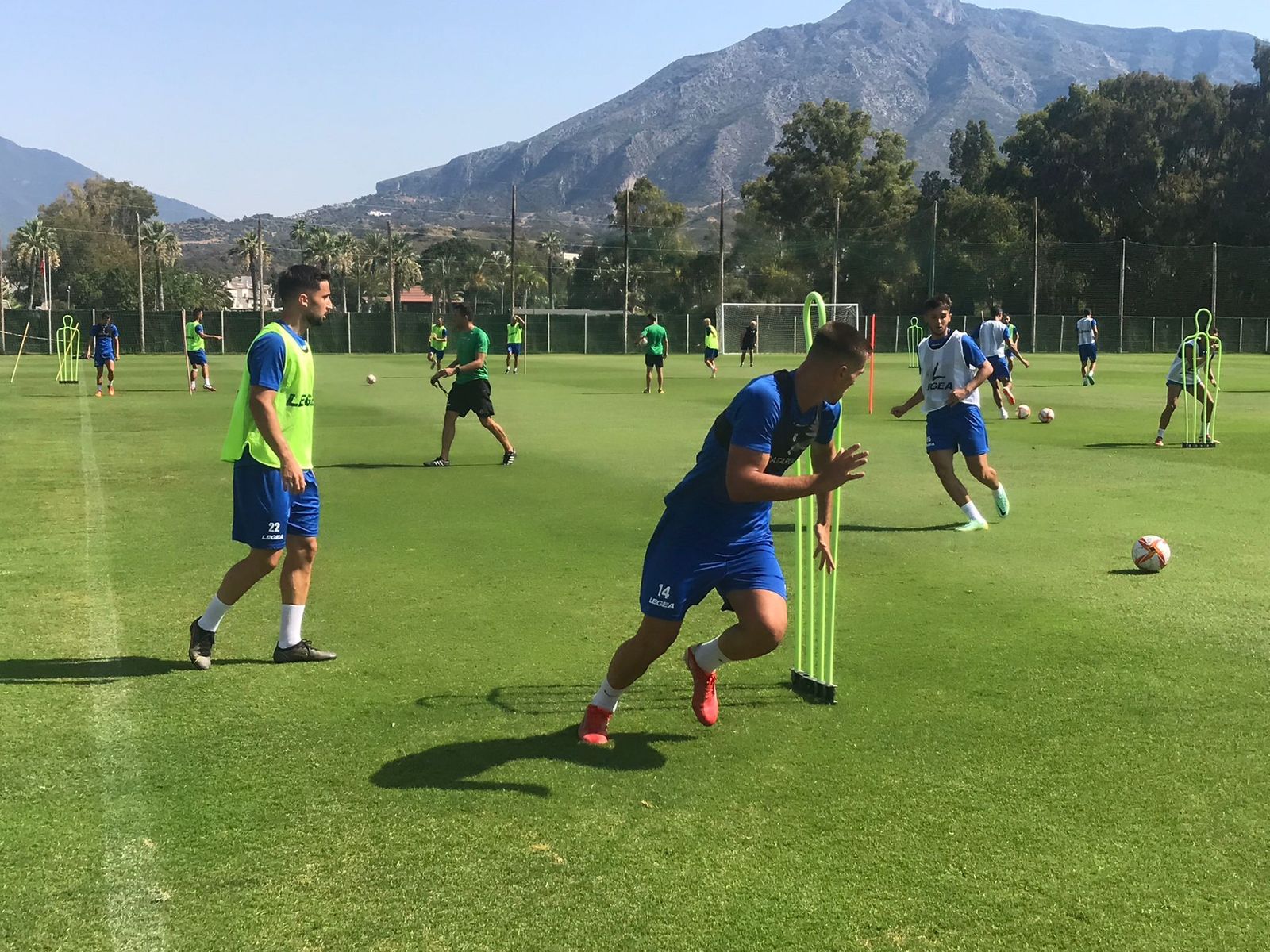 Un momento del entrenamiento de este domingo en La Dama de Noche