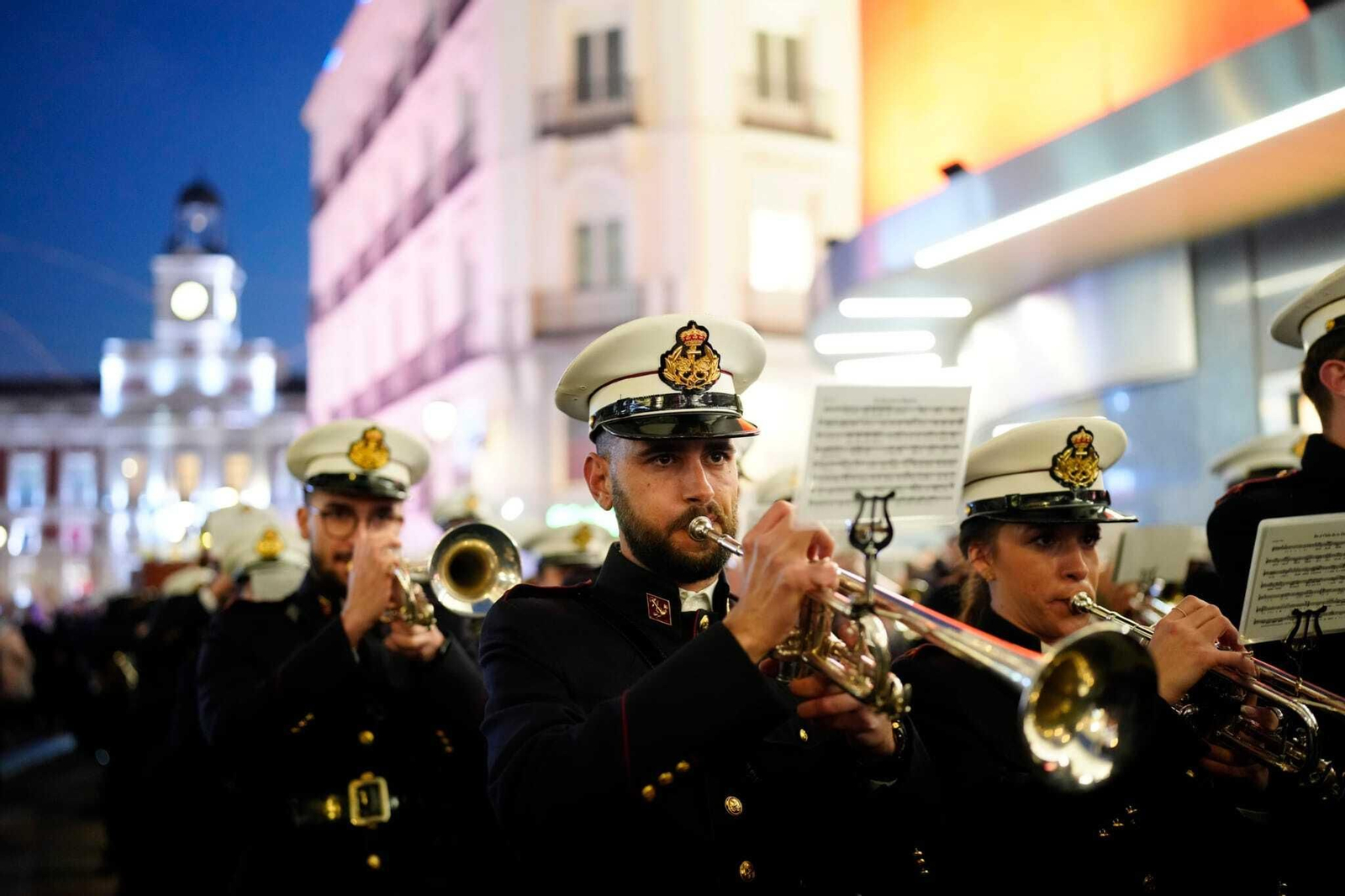 La Banda del Rosario actúa en el centro de Madrid