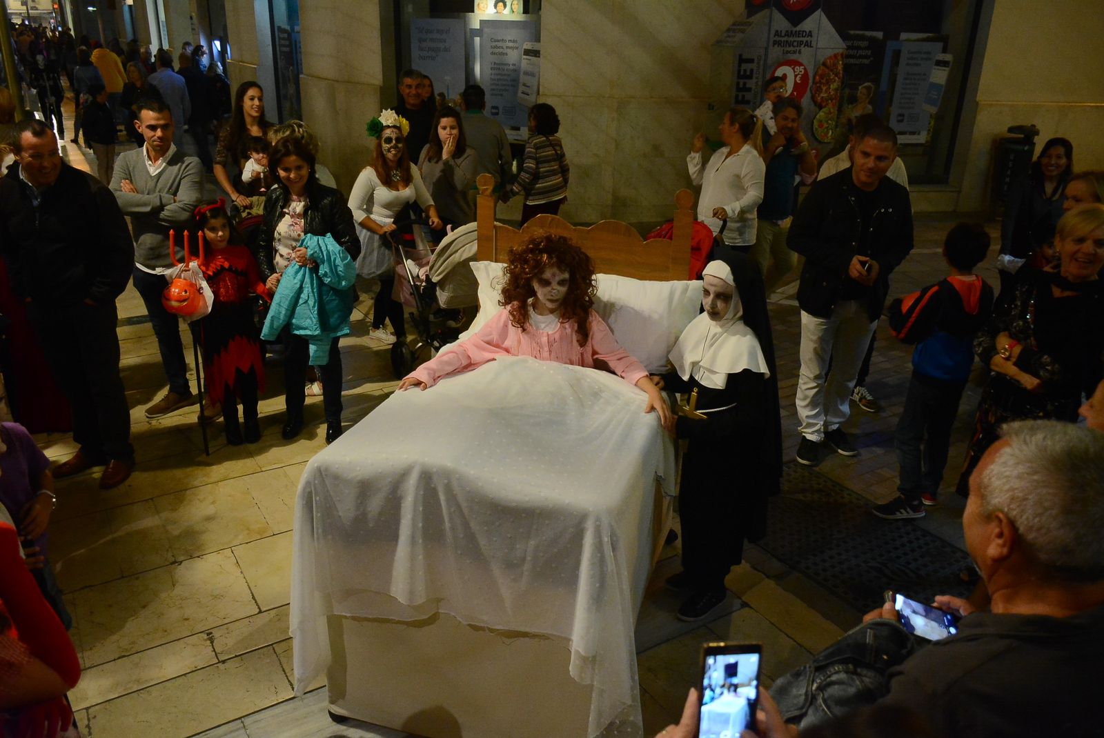 La noche de Halloween en el centro de Málaga