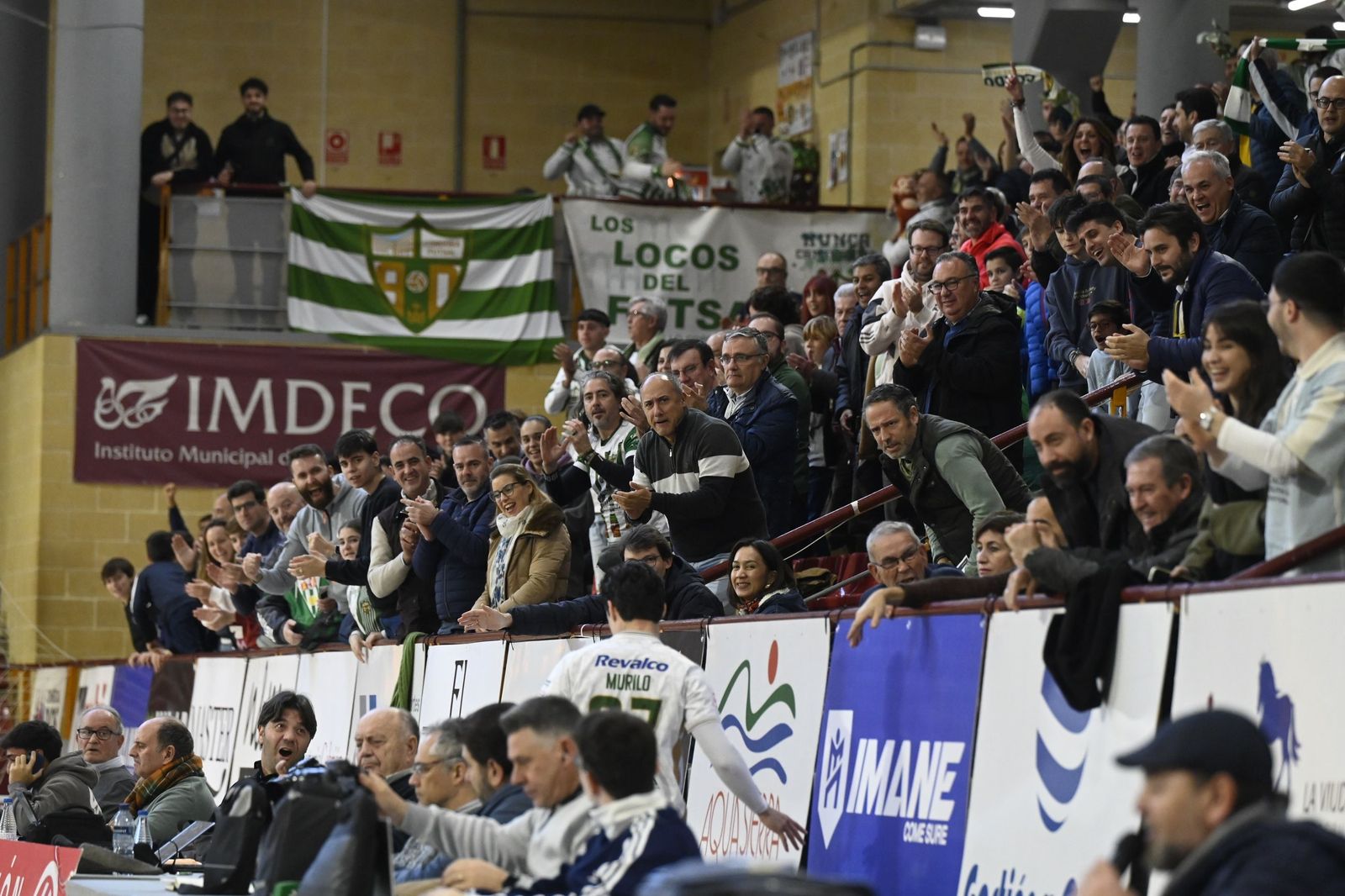 Las mejores fotos del ambiente en Vista Alegre para el Córdoba Patrimonio - Palma Futsal