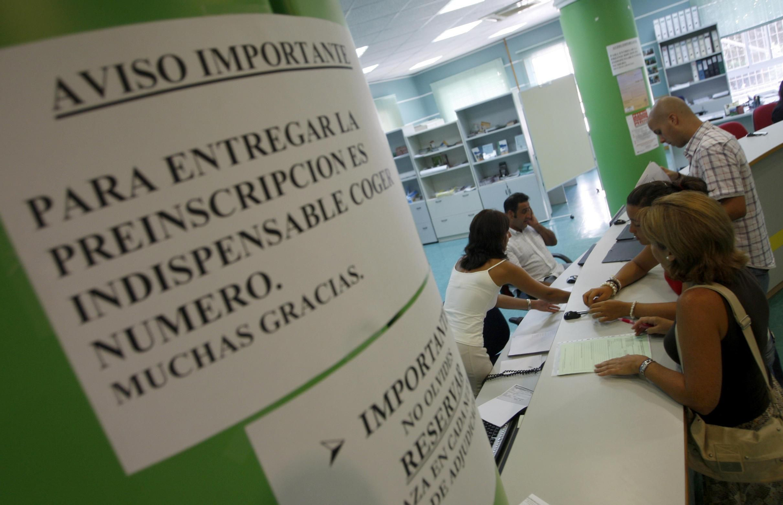 Matriculación de alumnos en unas dependencias de la Universidad de Cádiz.