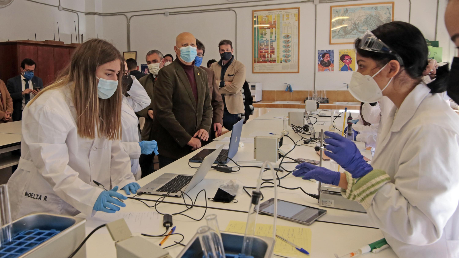 Visita del consejero Javier Imbroda al IES Padre Luis Coloma