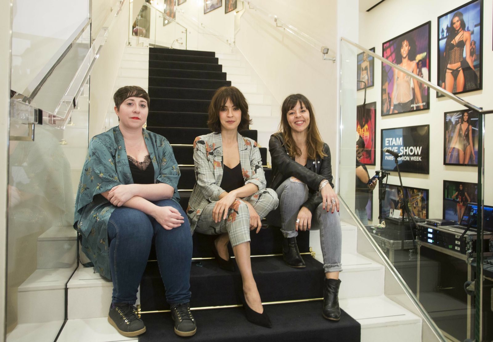 Elena Medel, Verónica Sánchez y Ana Langeheldt en el coloquio organizado por Etam.