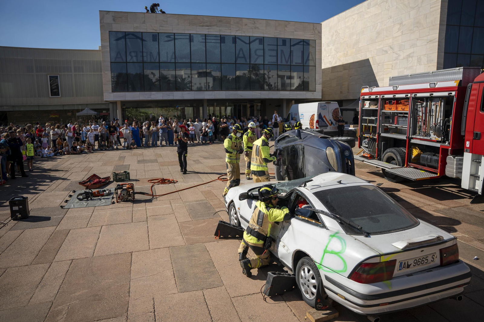 El encuentro Vecinal en el Palacio de Exposiciones y Congresos ‘Cabo de Gata – Ciudad de Almería’ de El Toyo, en imágenes