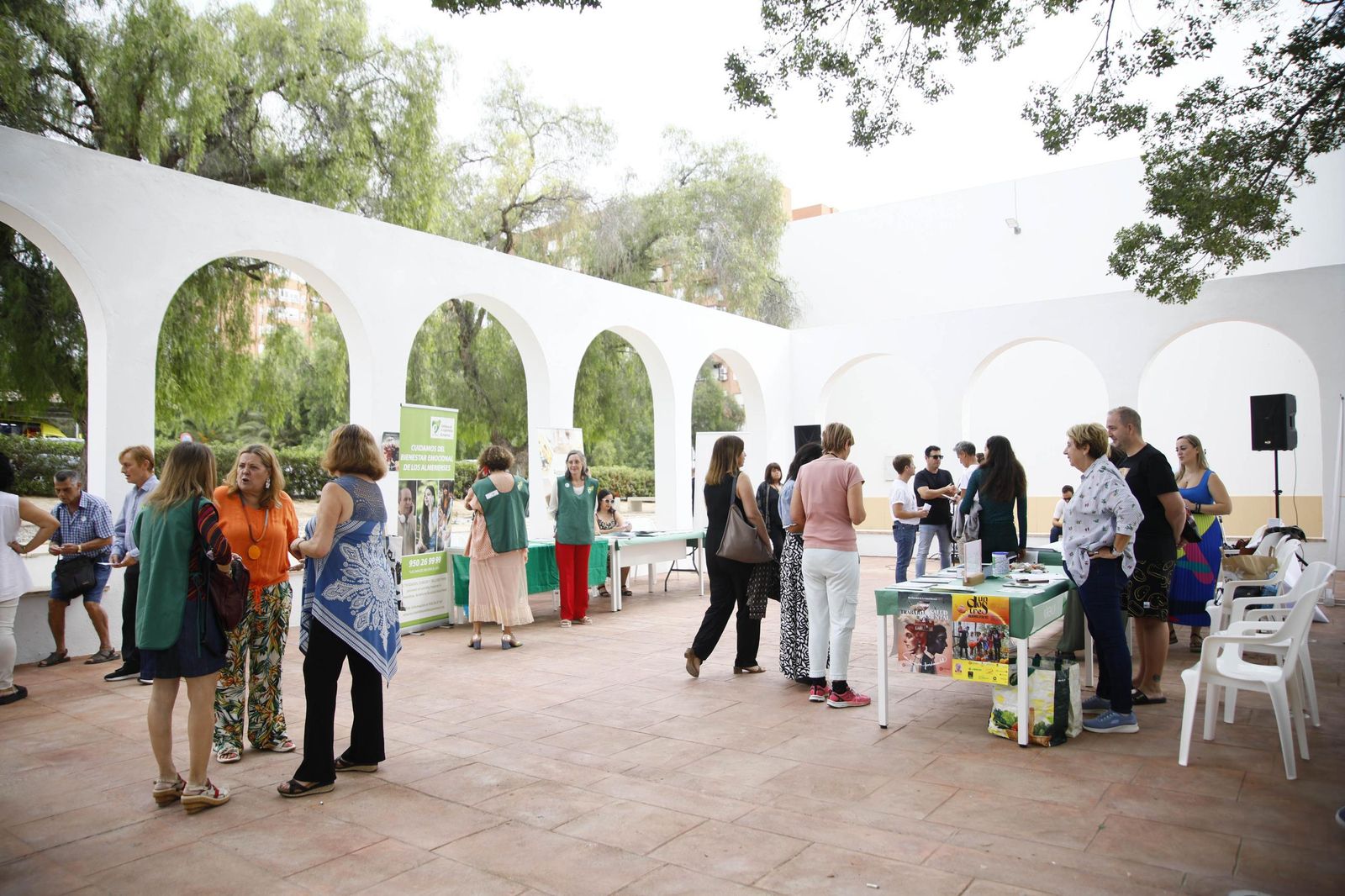 Las imágenes del "Día mundial de la salud mental" en Almería