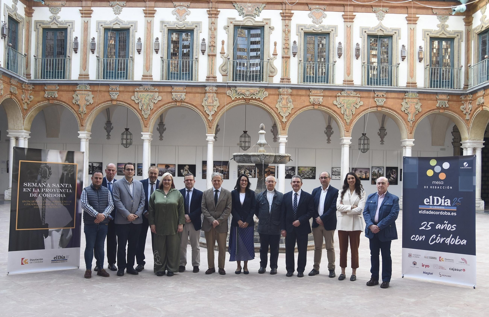 El II Encuentro Provincial Cofrade de 'el Día de Córdoba', en imágenes