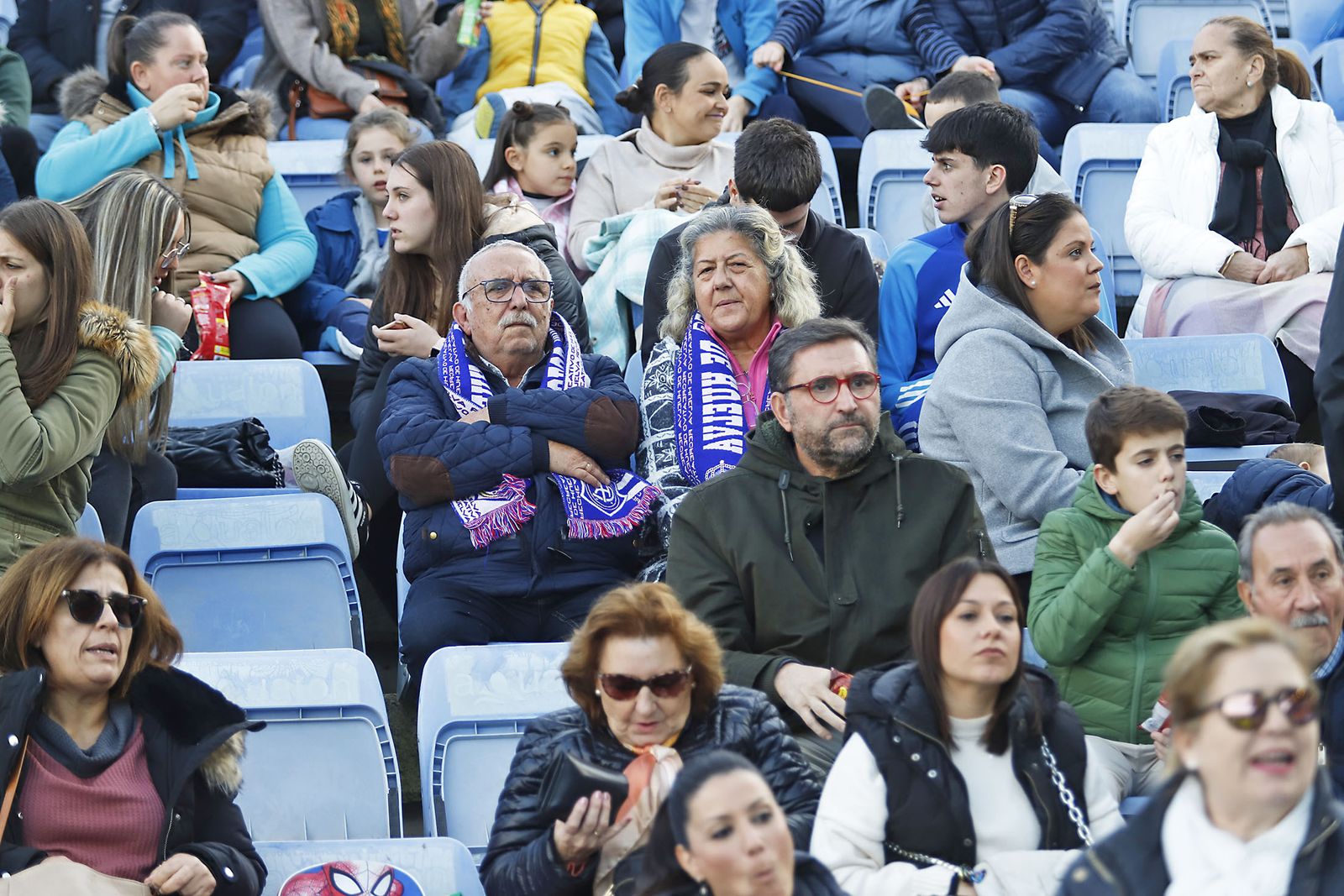 Imágenes del ambiente en el encuentro entre el Recreativo de Huelva y el Real Murcia