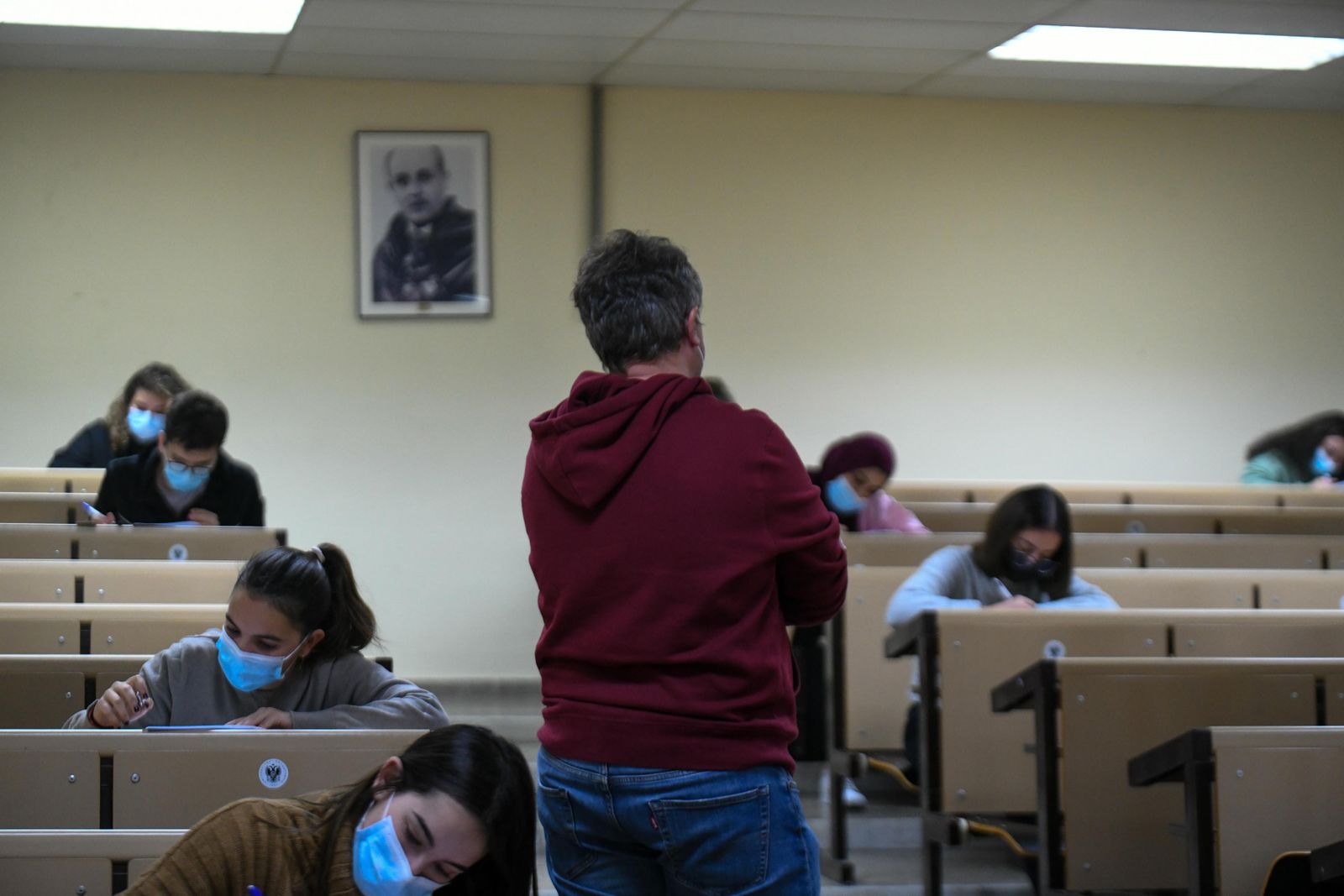 La Universidad de Granada y UNED, las que más estabilizan al profesorado