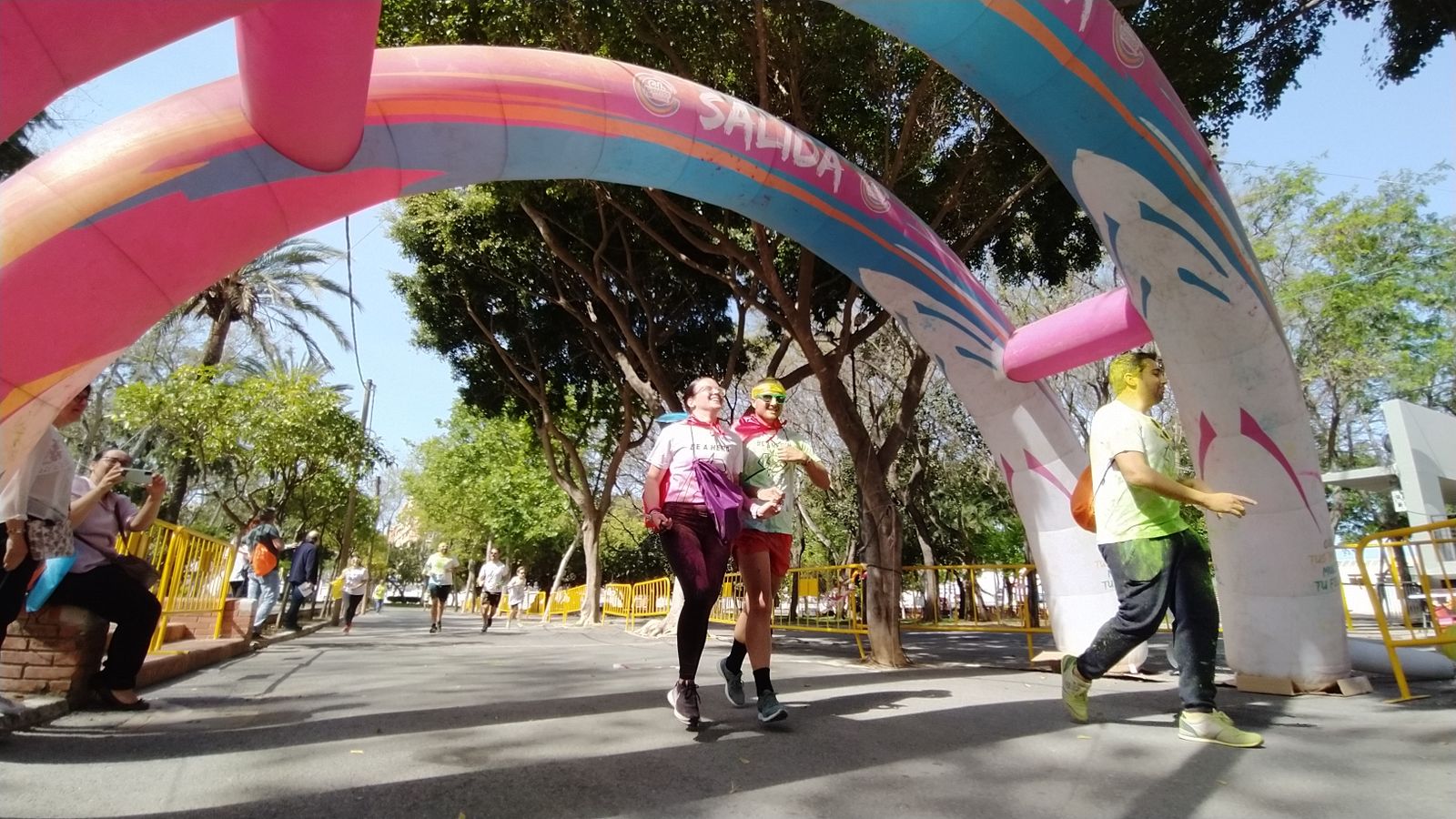 Las imágenes de la Carrera de la Felicidad en San Fernando