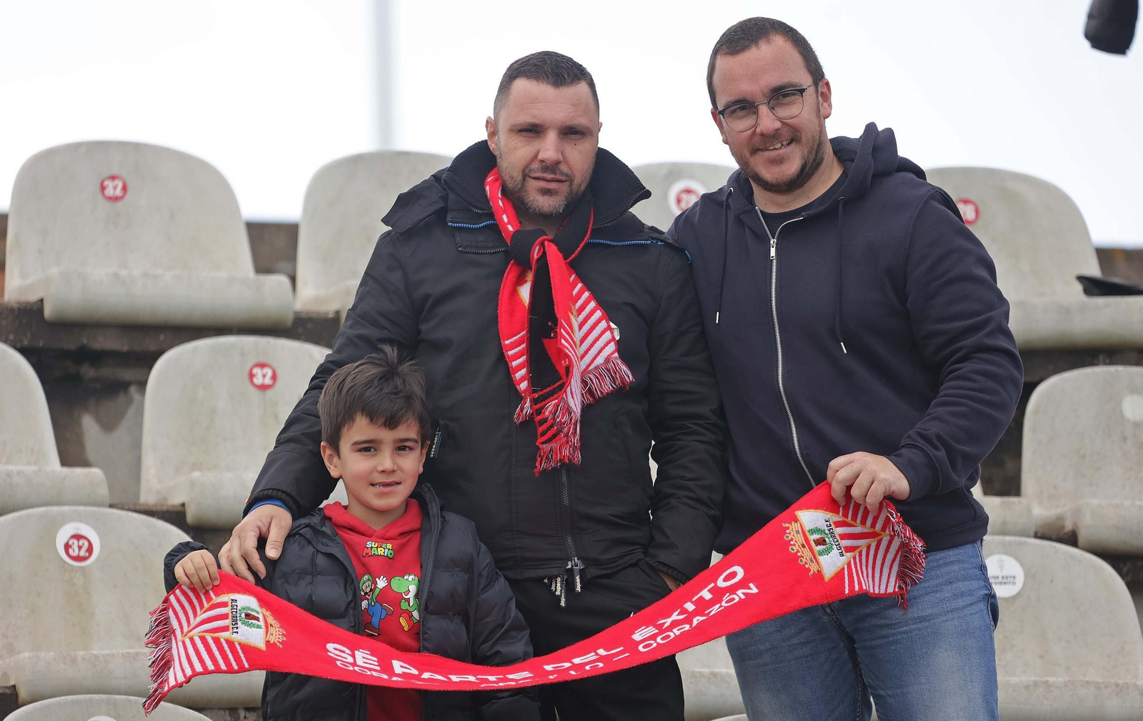 Búscate en el Nuevo Mirador durante el Algeciras CF - Ibiza de Primera Federación