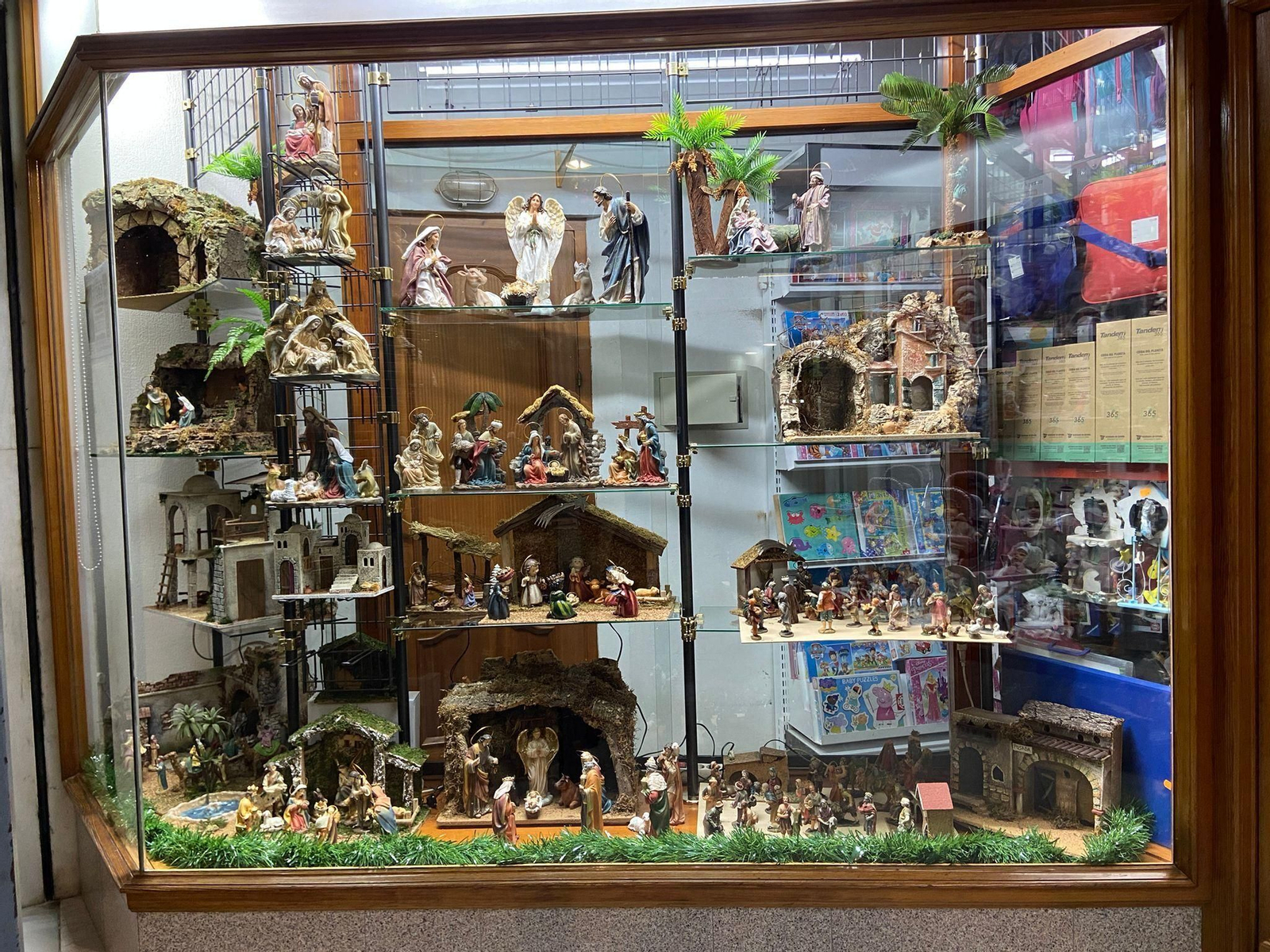 Papelería Majuelos (Vera)