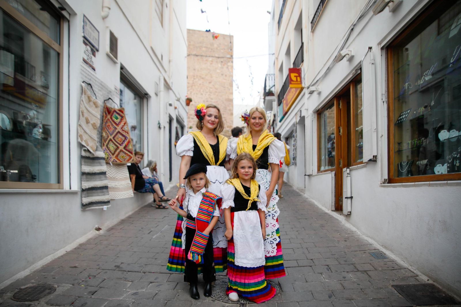 La Subida del Agua de las fiestas de Mojácar, en imágenes
