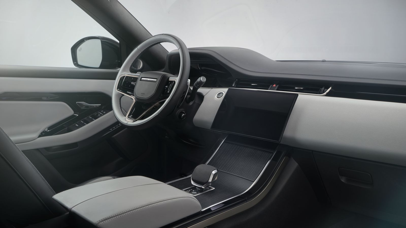 El sistema de infoentretenimiento Pivi Pro2 se basa en una nueva pantalla táctil de 11,4" con cristal curvado.