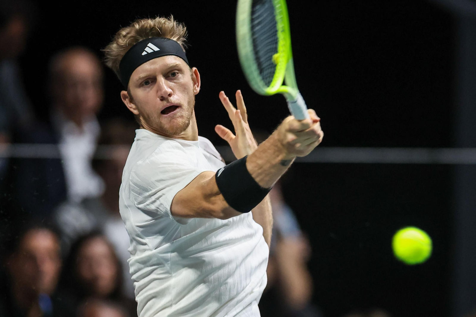 Alejandro Davidovich-Arthur Cazaux del Masters 1000 de París, en fotos