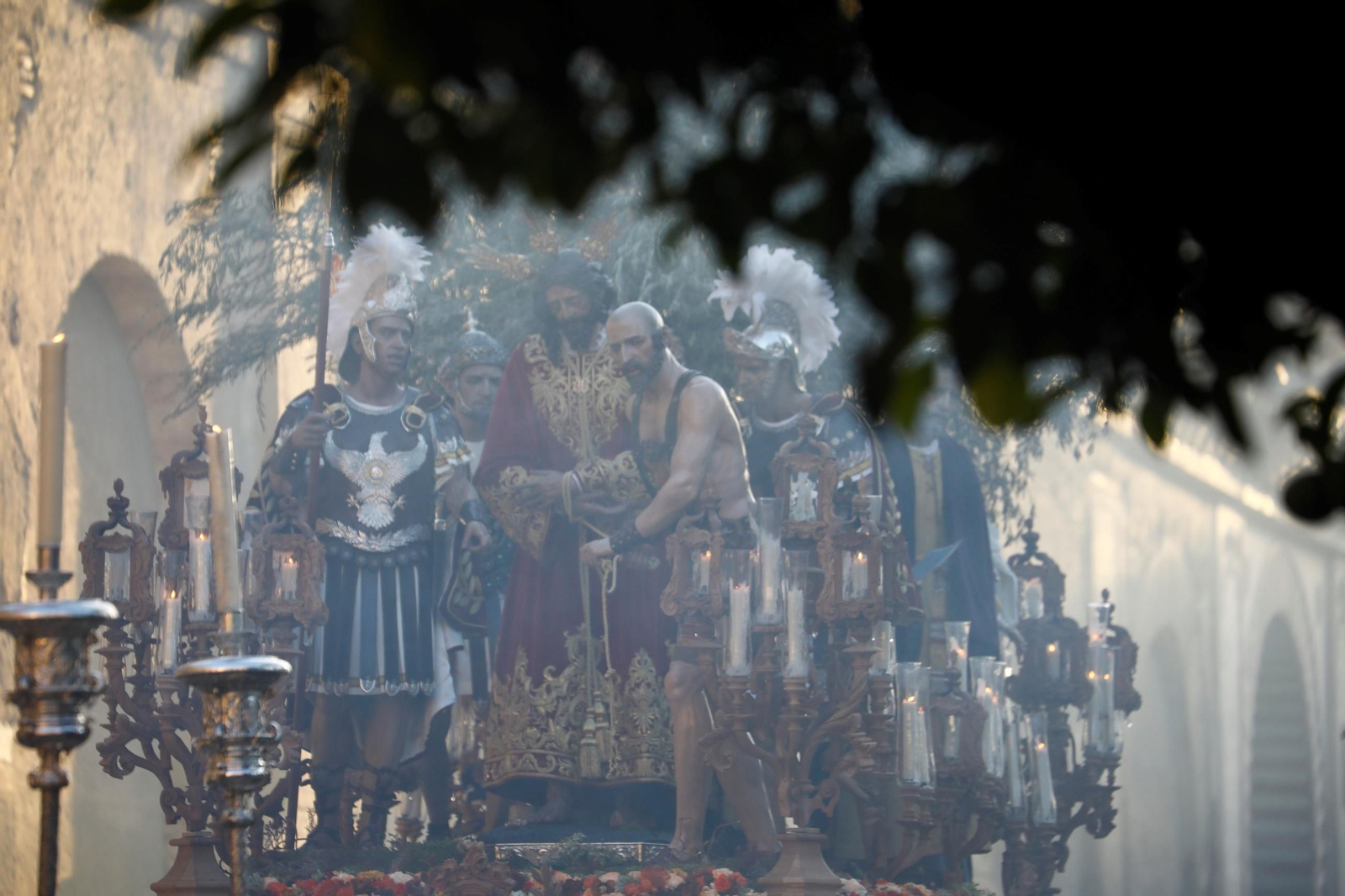 Las mejores fotos de los traslados de regreso de las hermandades tras el Magno Vía Crucis de Córdoba