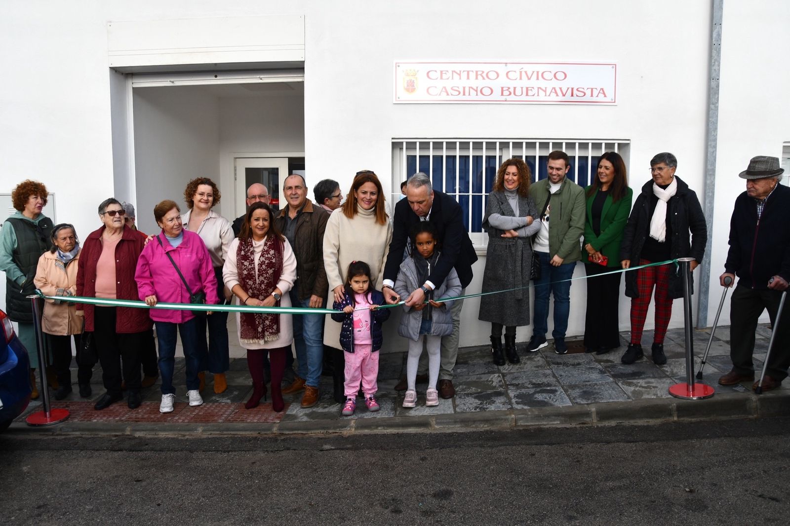 Corte de la cinta inaugural del Centro Cívico Casino Buenavista