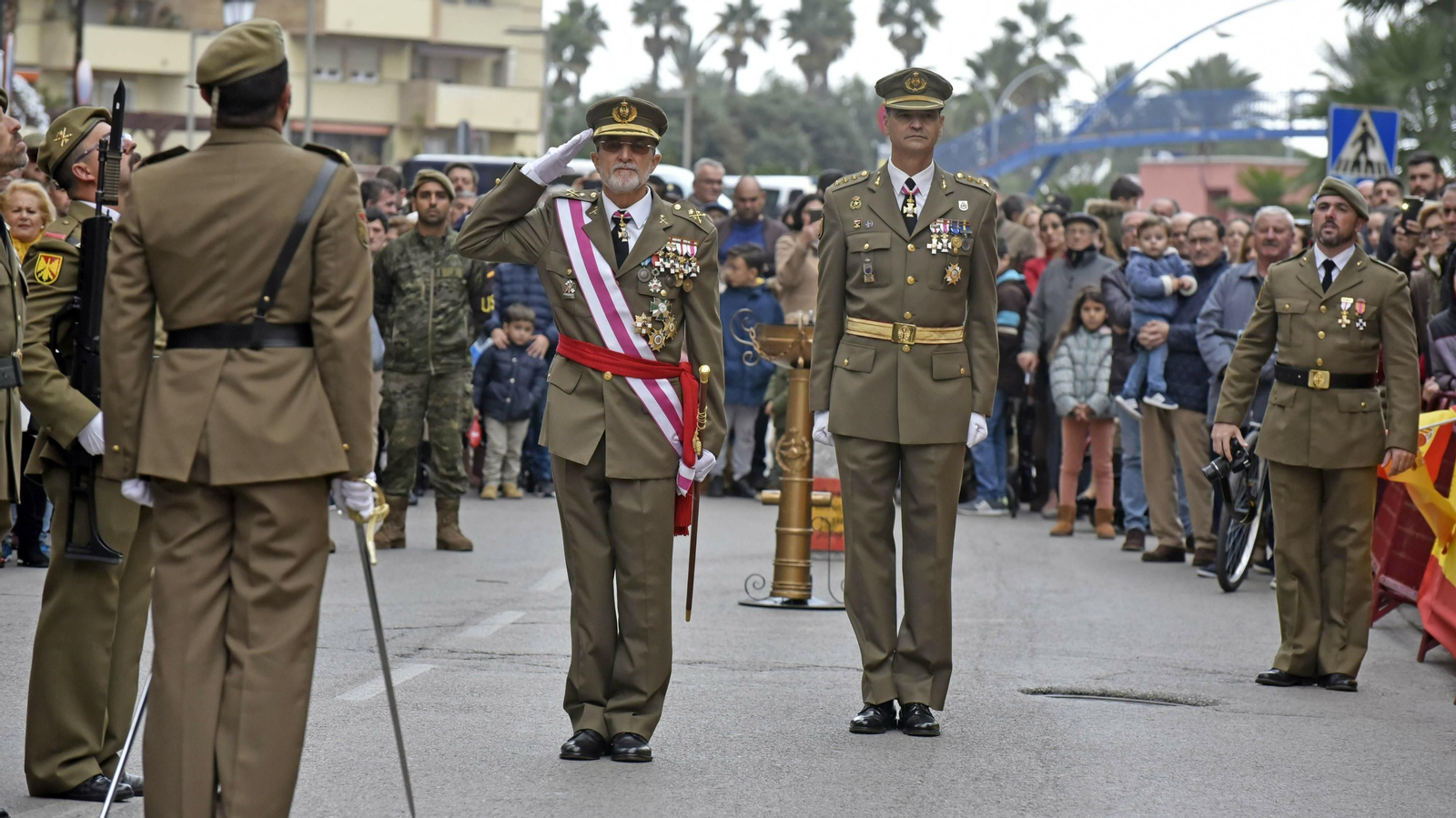 Las mejores fotos de la jura de bandera civil en La Línea