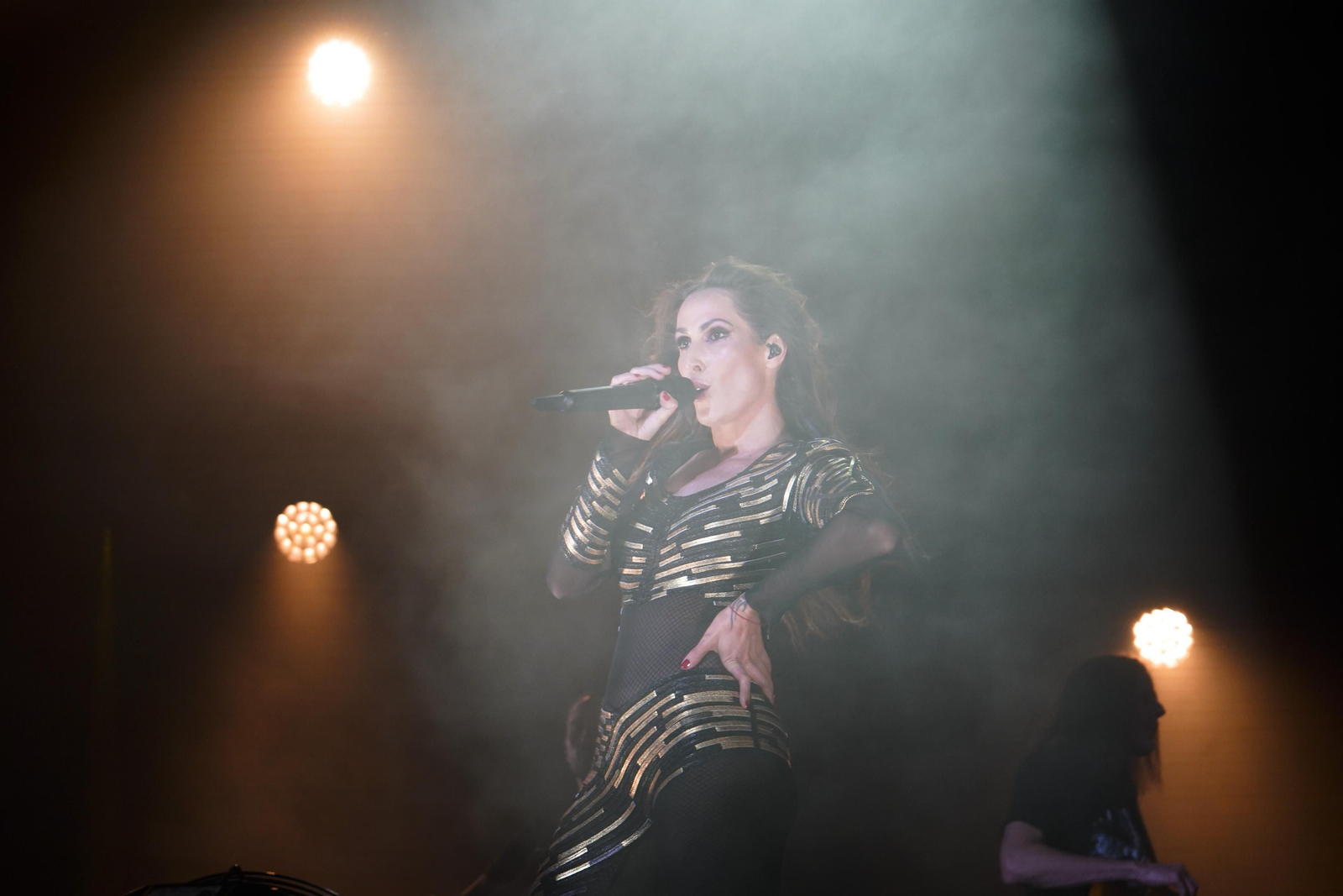 El concierto de Malú en Granada, en imágenes