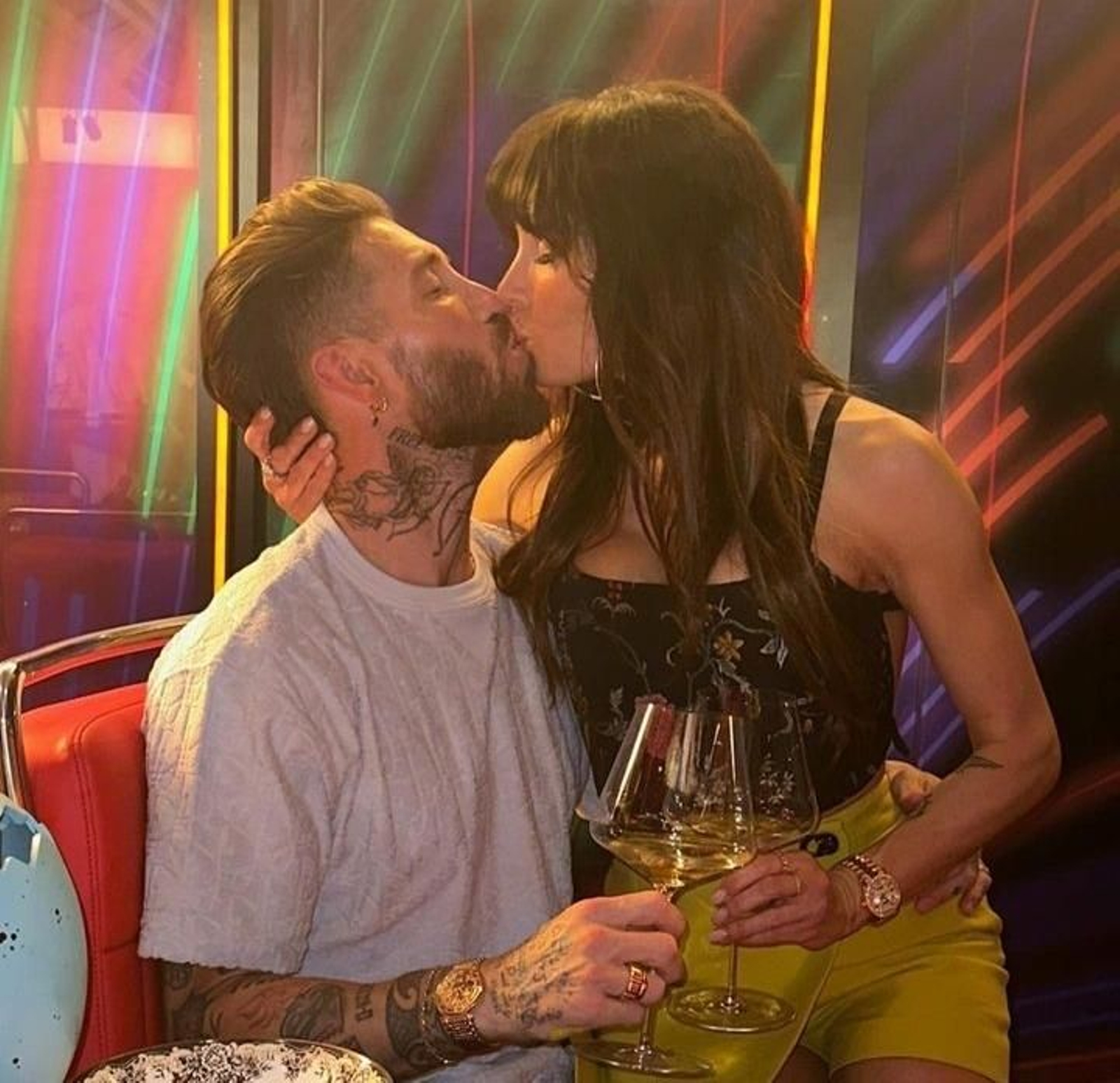 Sergio Ramos ha salido al paso en las redes sociales para acallar los rumores de crisis matrimonial con Pilar Rubio.