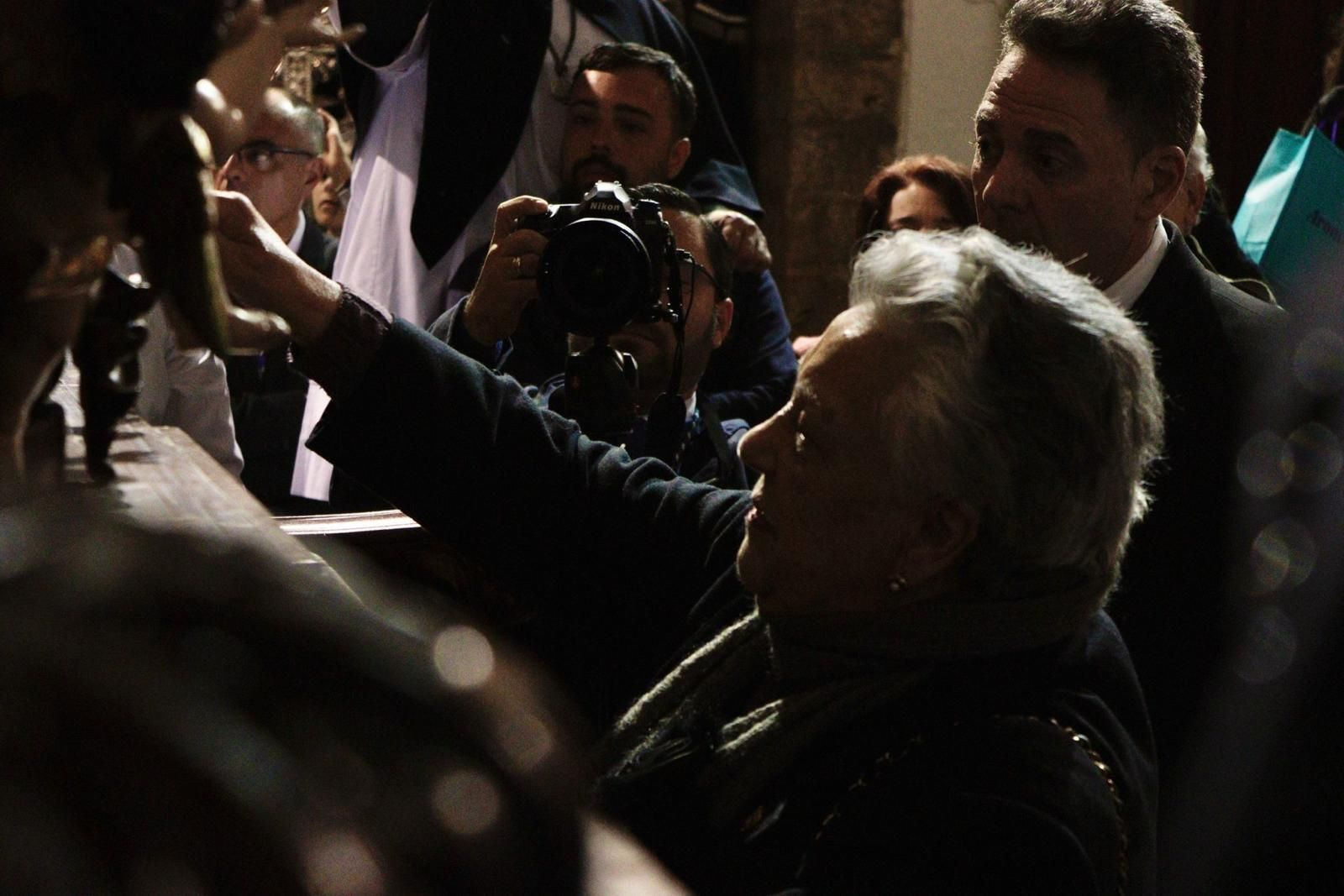 Las imágenes del Perdón en la Madrugada de la Semana Santa de Cádiz 2023