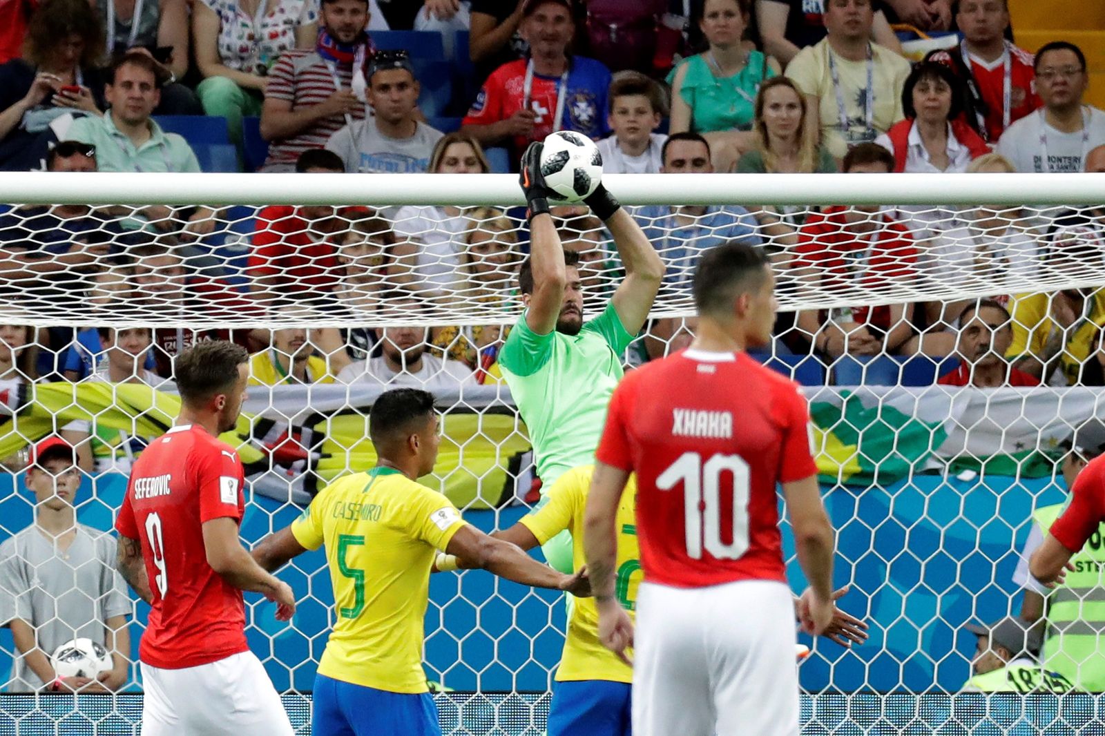 Las imágenes del Brasil-Suiza