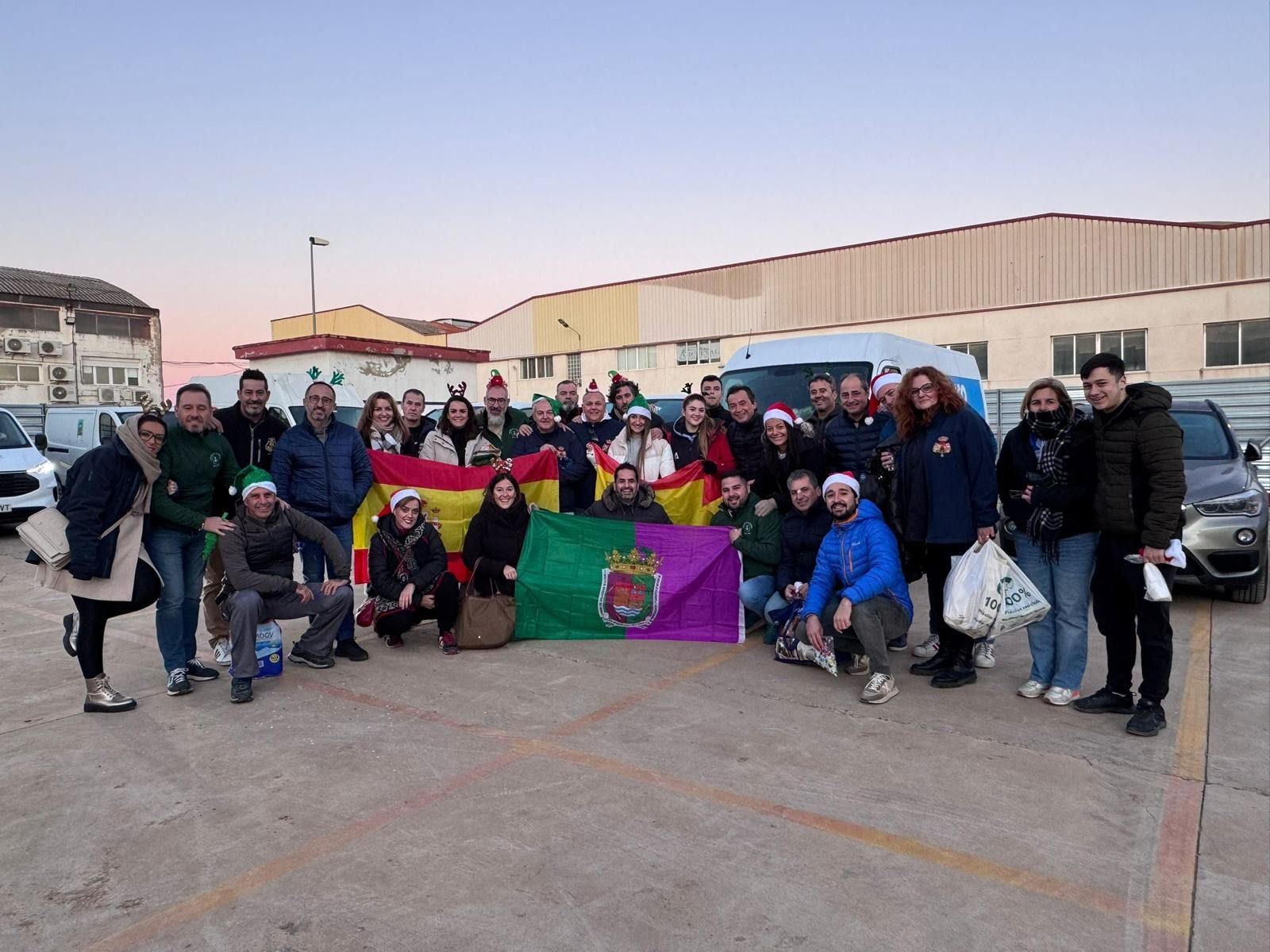 Cofrades malagueños en Valencia.