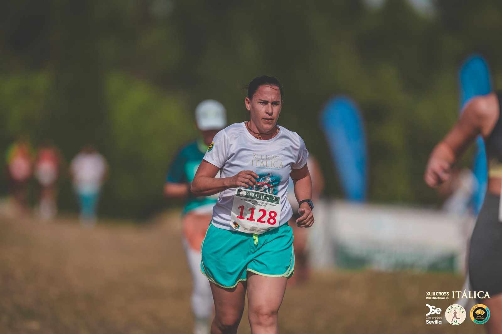 Búscate en las fotos del Cross de Itálica 2025 | 1