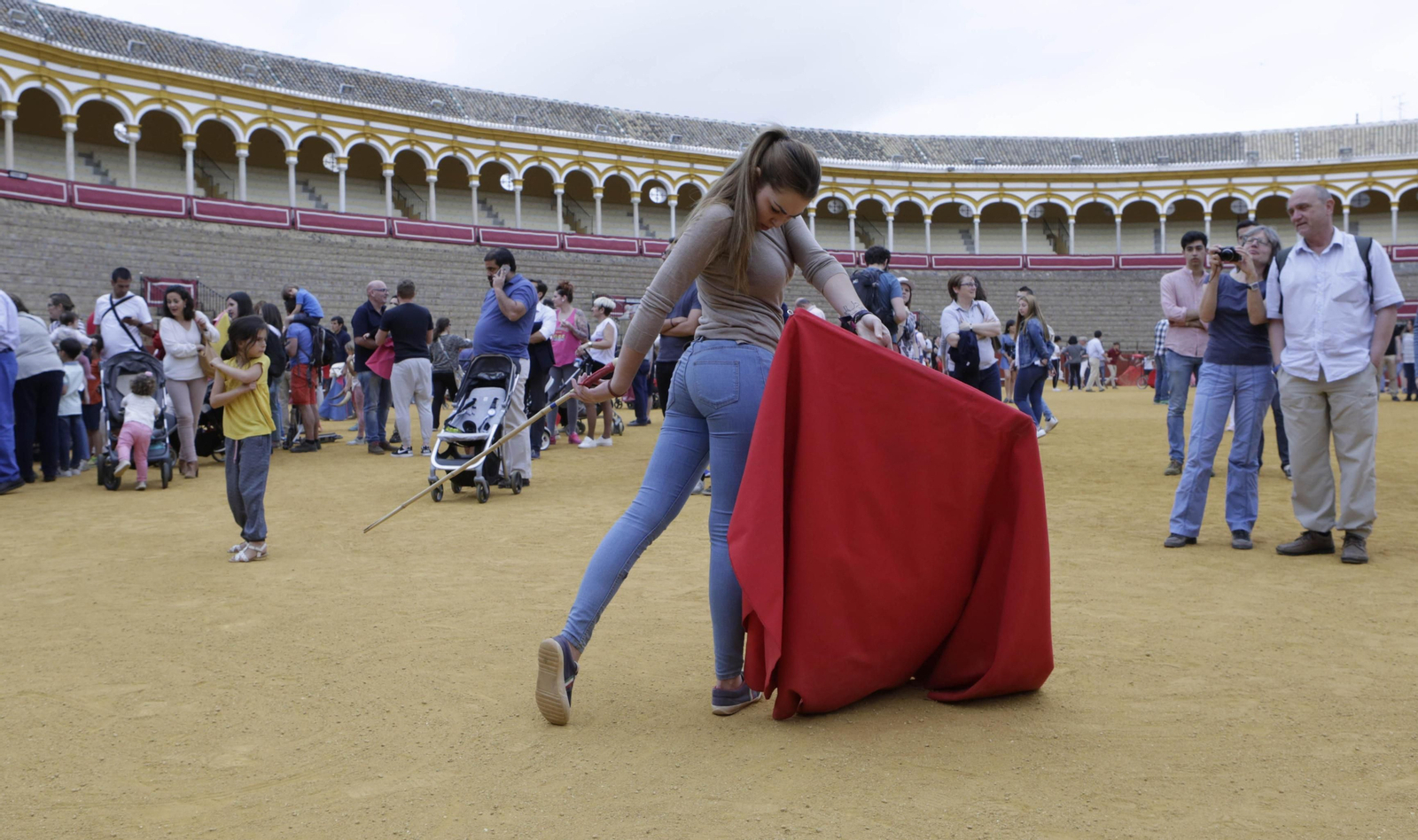 La jornada de puertas abiertas en la Maestranza, en imágenes
