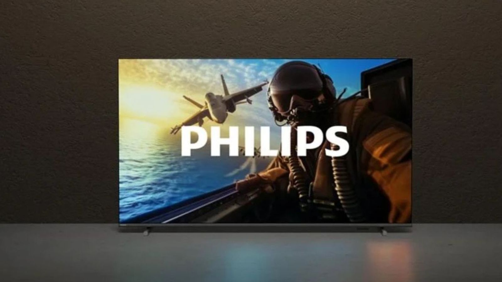Esta smart TV Philips de 73" está rebajada a mitad de precio ¡solo durante los Días Naranjas de PcComponentes!