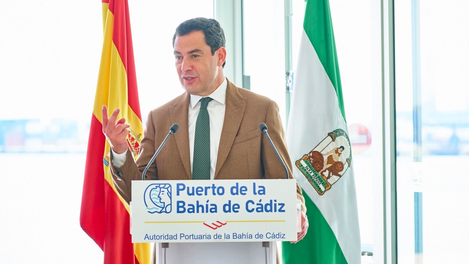 Juanma Moreno, este miércoles, en rueda de prensa.