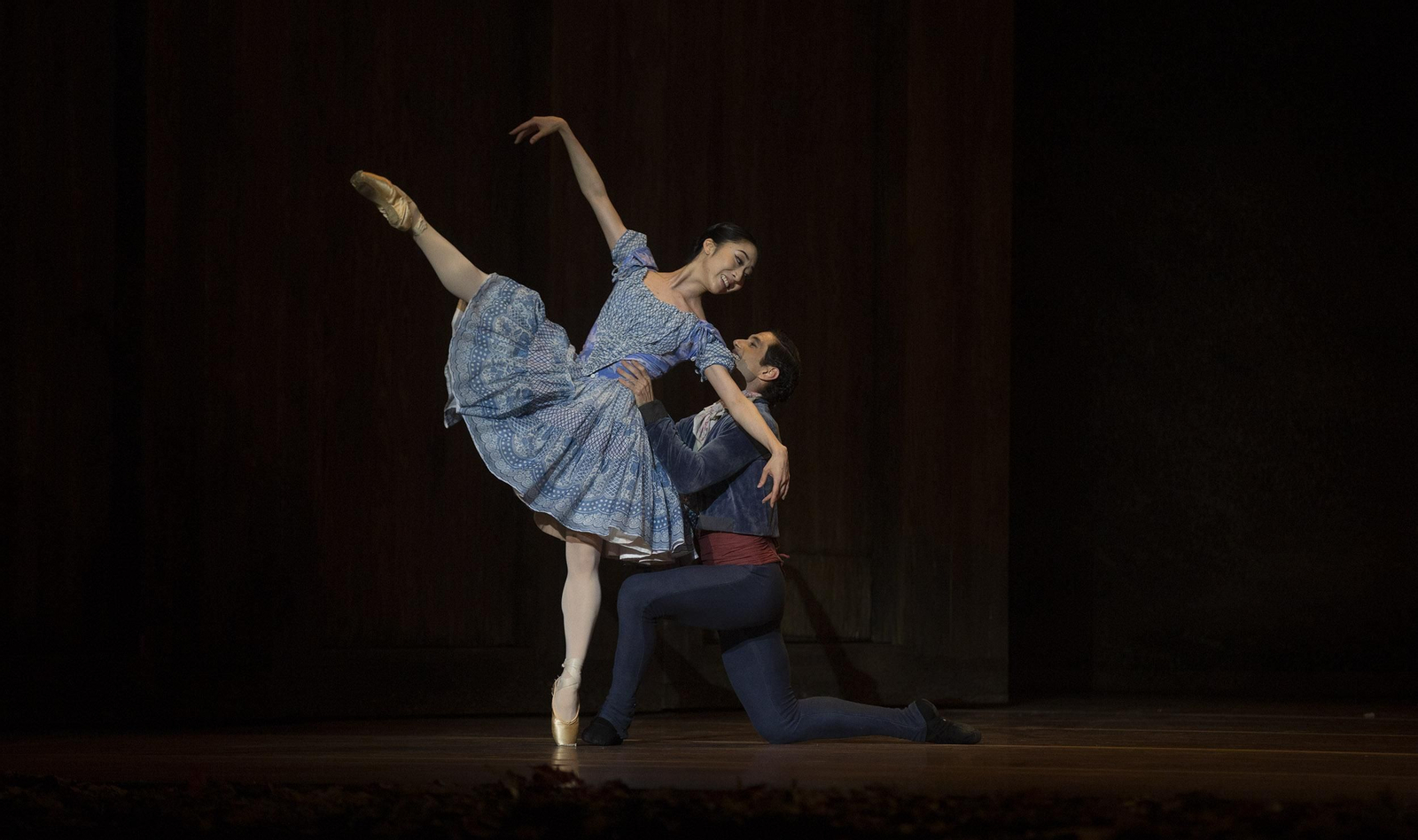 Las imágenes de 'Giselle' en el Teatro de la Maestranza