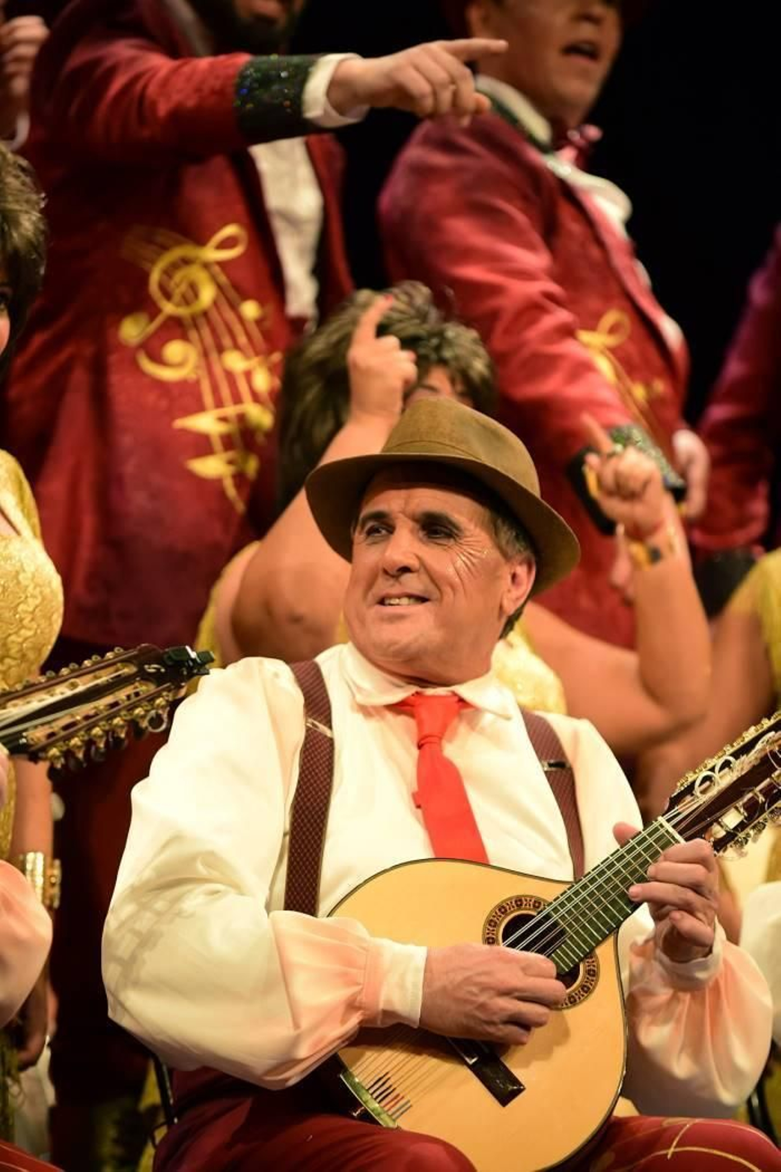 Las imágenes de la octava función clasificatoria