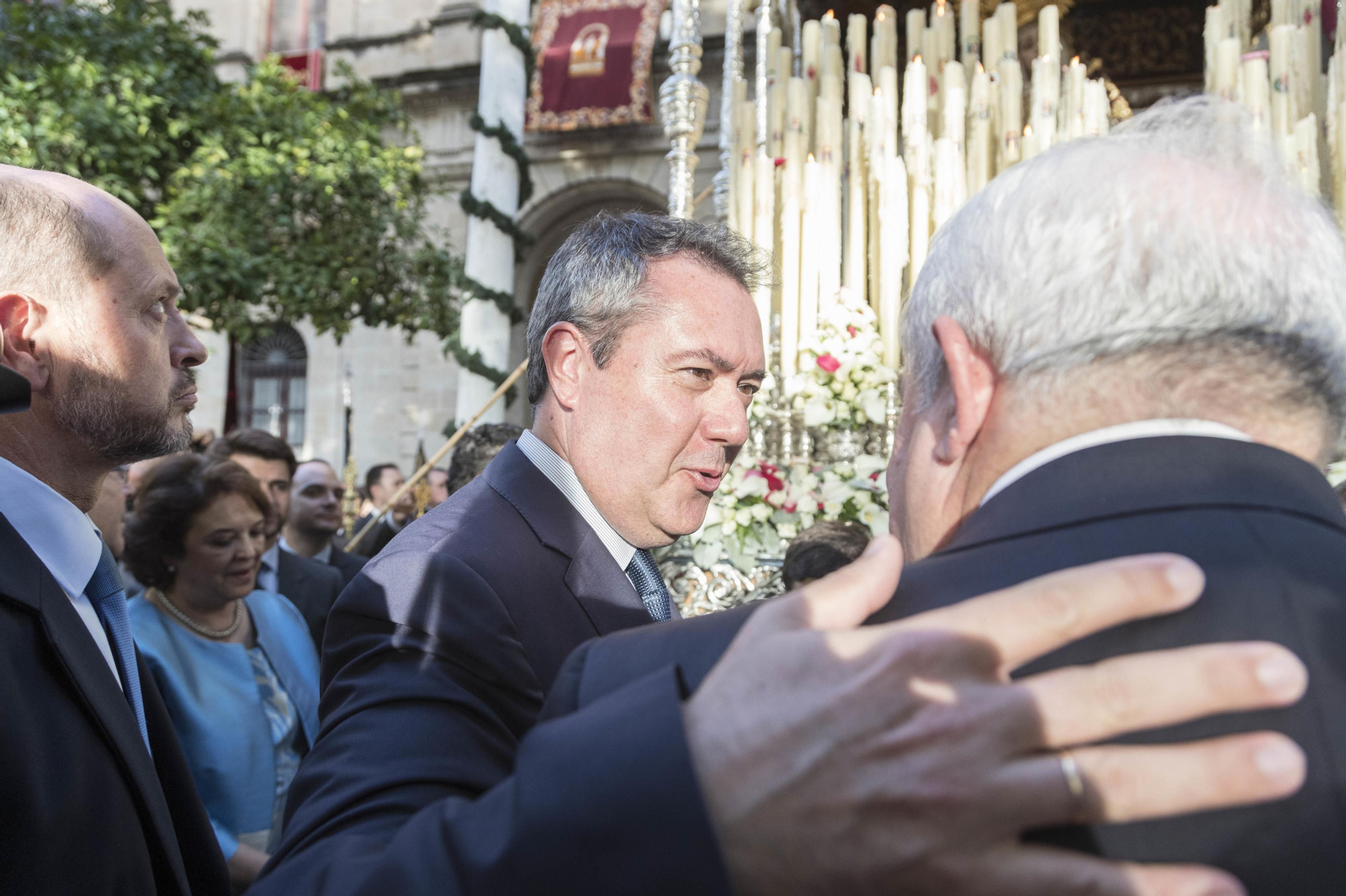 Imágenes de la Coronación de la Virgen de la Victoria y del regreso a tu templo