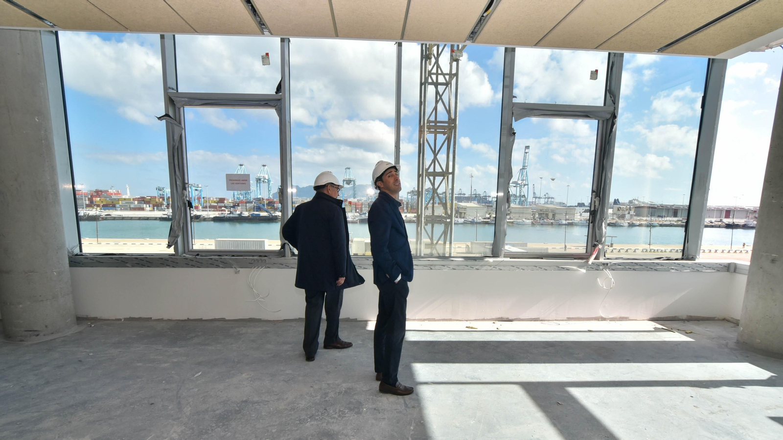 Fotos del nuevo edificio de la Universidad de Cádiz en el Llano Amarillo