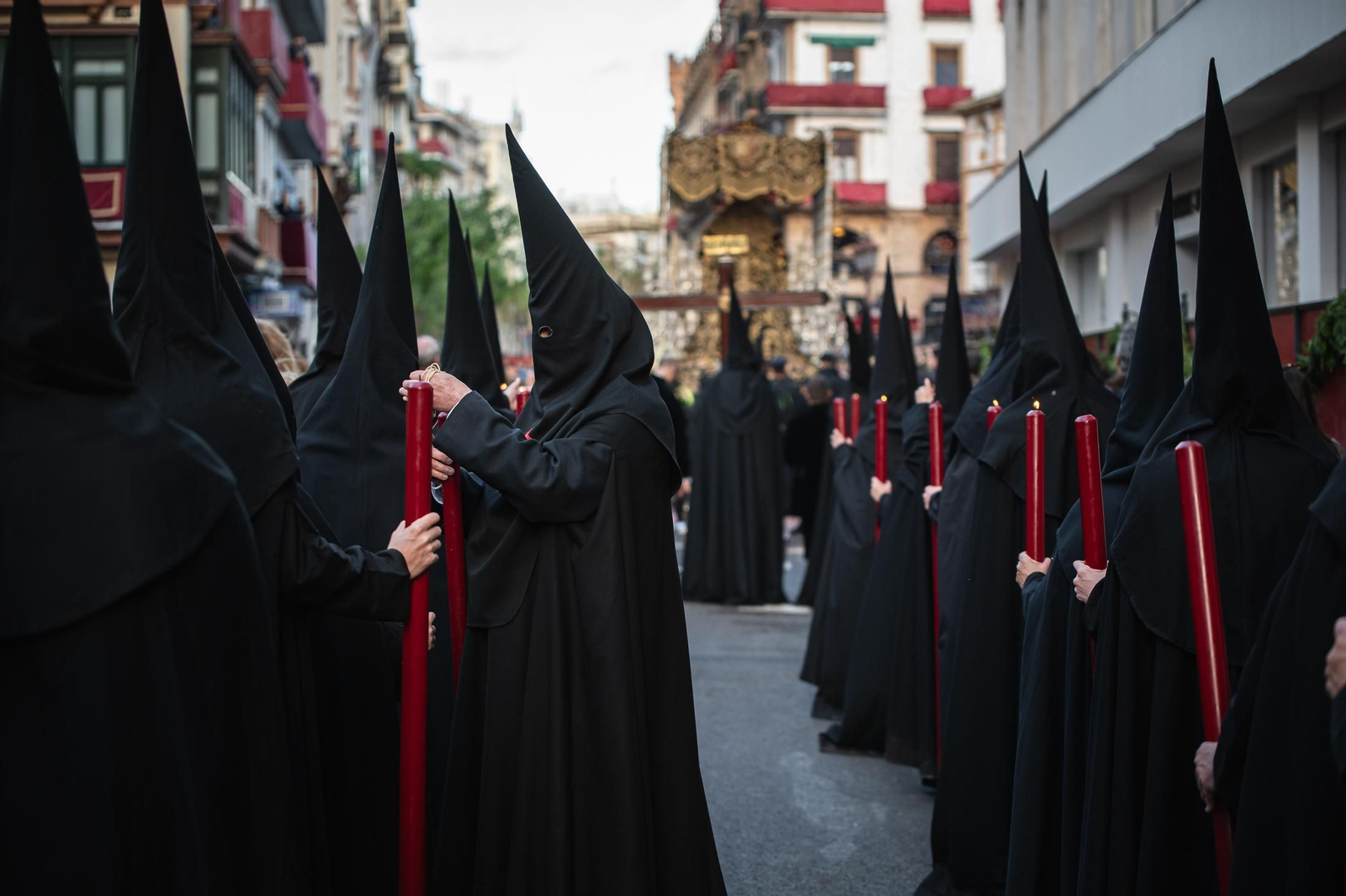 Las imágenes de la Hermandad del Santo Entierro en la Semana Santa de Sevilla 2024