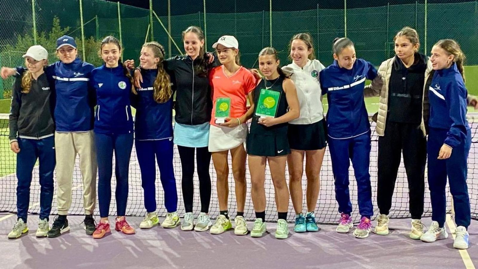 Los dos equipos que participaron en la final de esta cita deportiva.