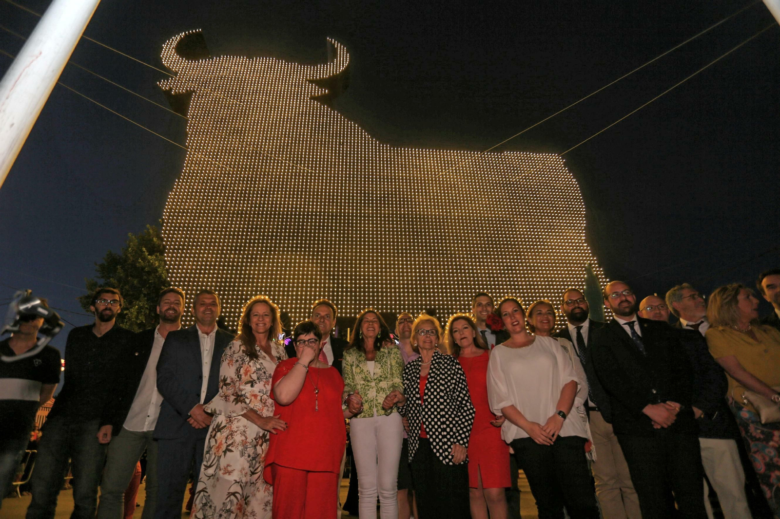 Los representantes de Afanas, esta noche con miembros de la Corporación municipal en Las Banderas.