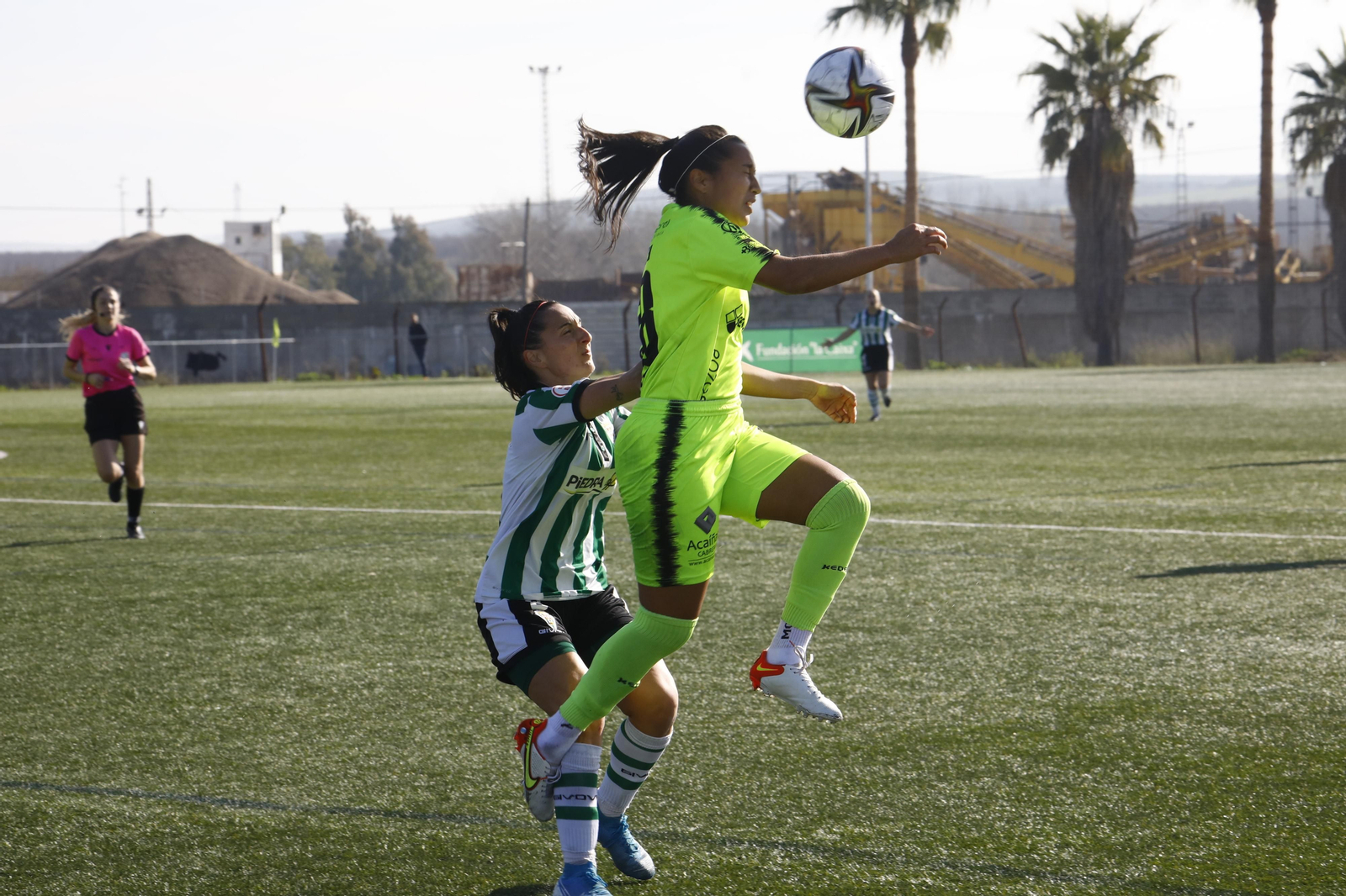 Las imágenes del derbi cordobés femenino entre el Córdoba y el Pozoalbense