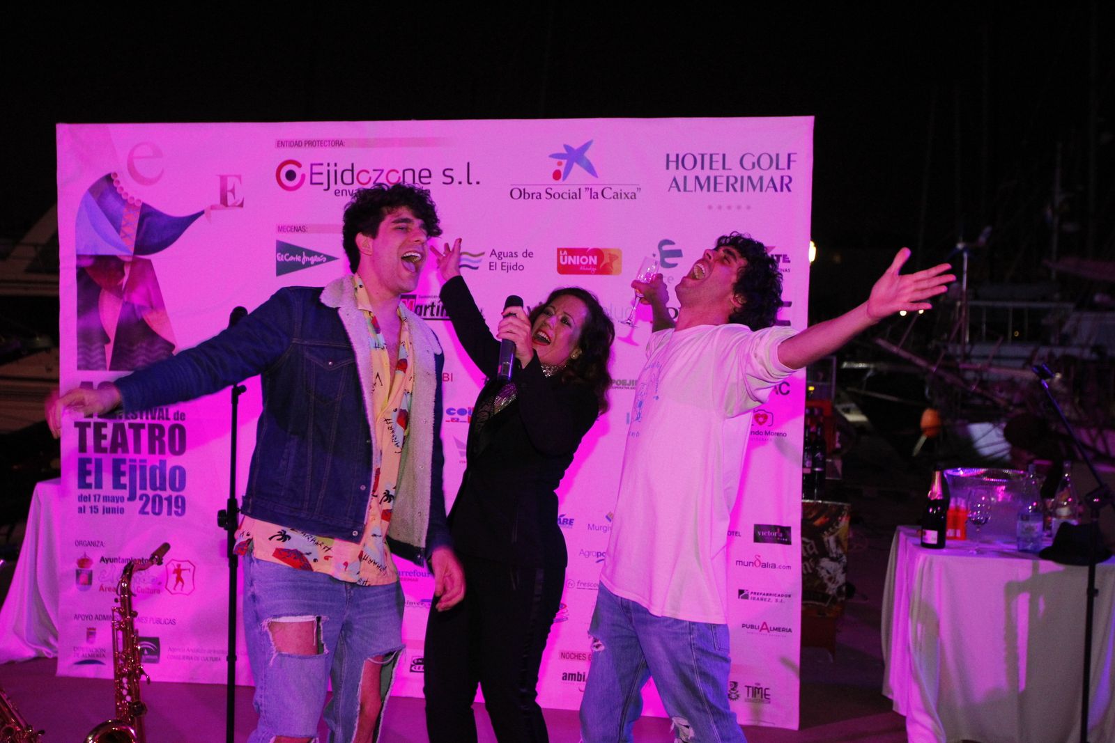 Fotogalería Teatro Comestible. Festival Teatro El Ejido. Puerto Almerimar