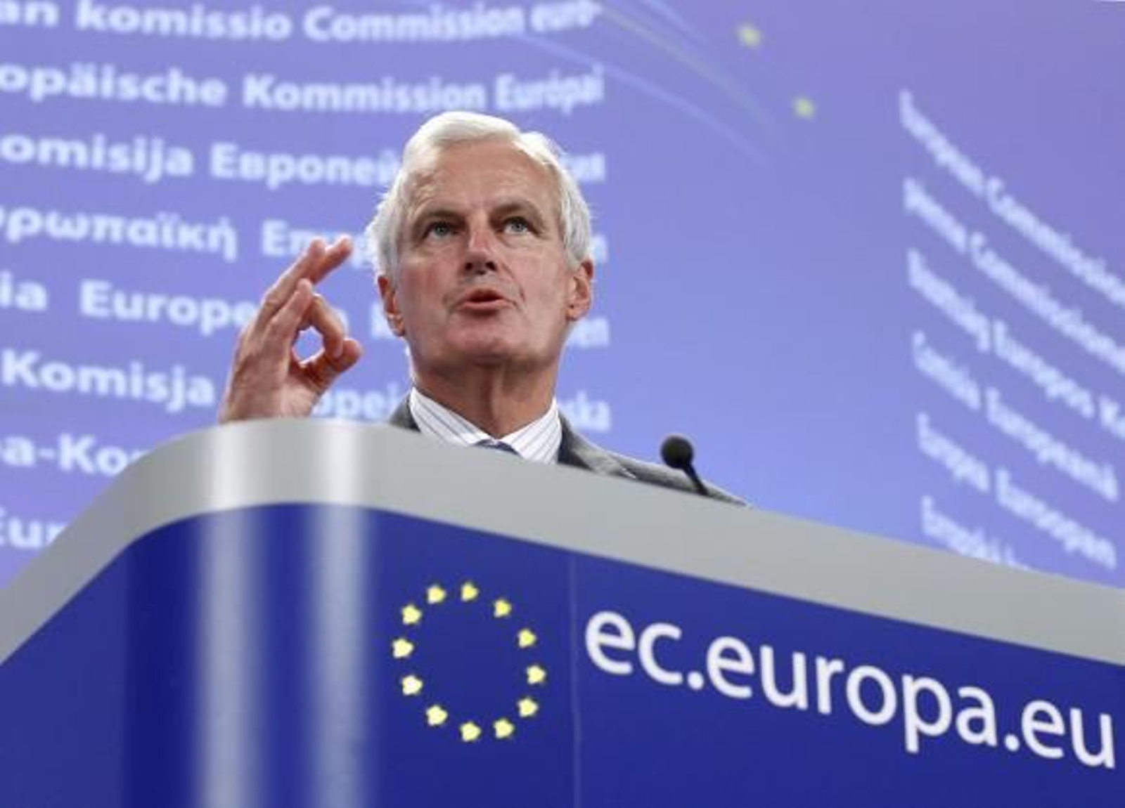 Sarkozy sugiere a la comisaria europea que acoja a los gitanos en Luxemburgo