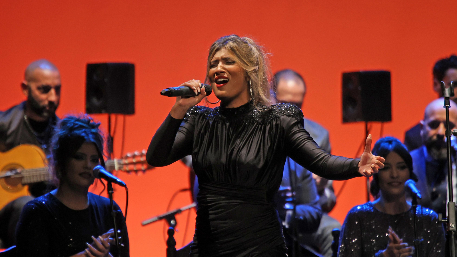 Zambomba de Luis de Perikín en el Teatro Villamarta de Jerez